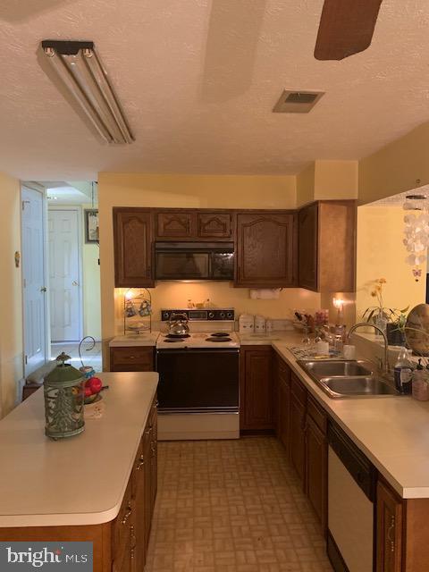 VILLAGES OF MARLBOROUGH - Residential