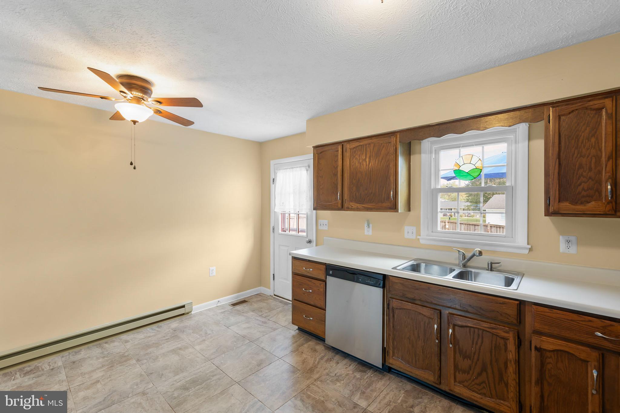 VILLAGE AT LAKESIDE - Residential