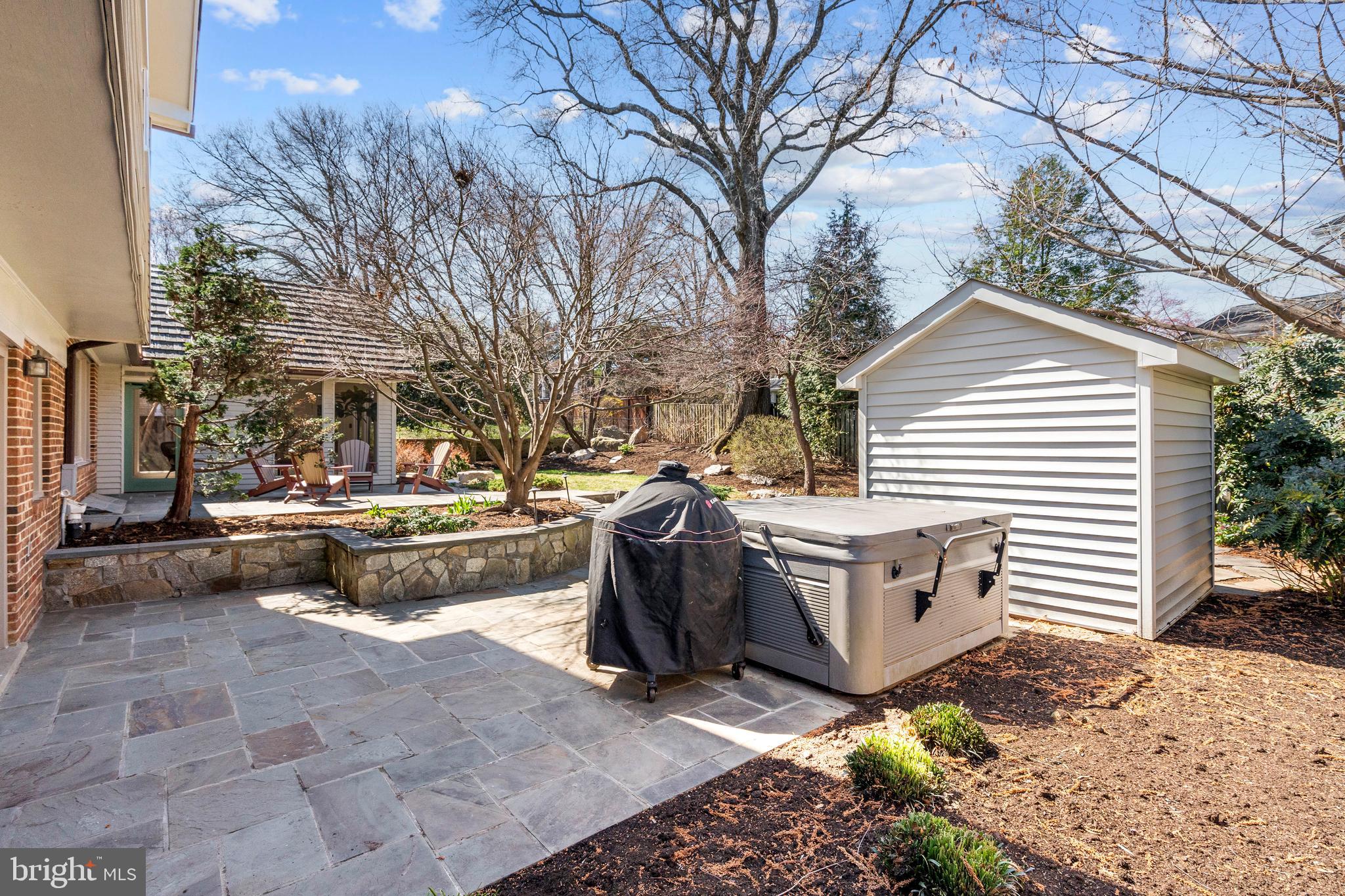 DOVER BALMORAL RIVERWOOD - Residential