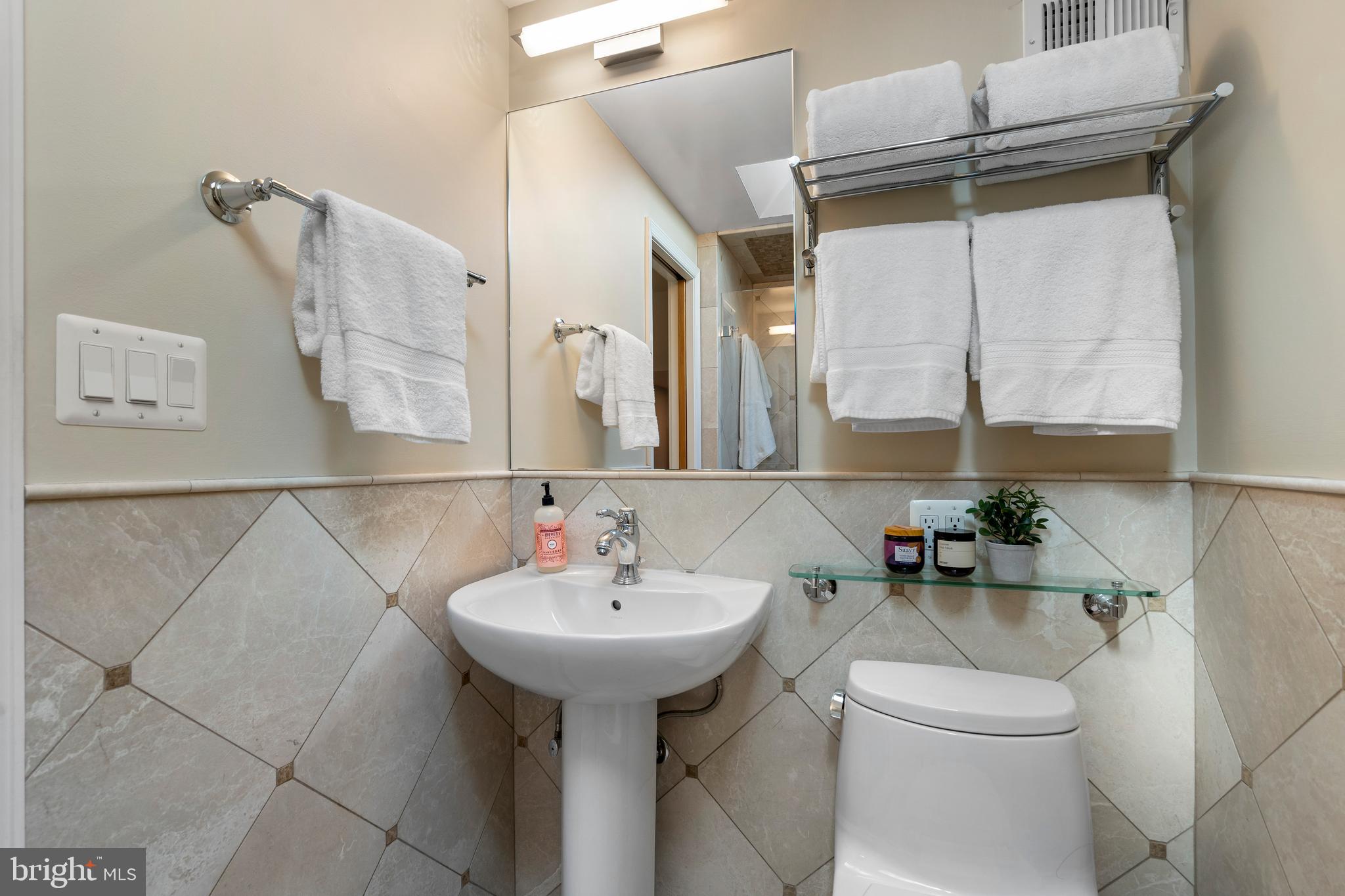 DOVER BALMORAL RIVERWOOD - Residential