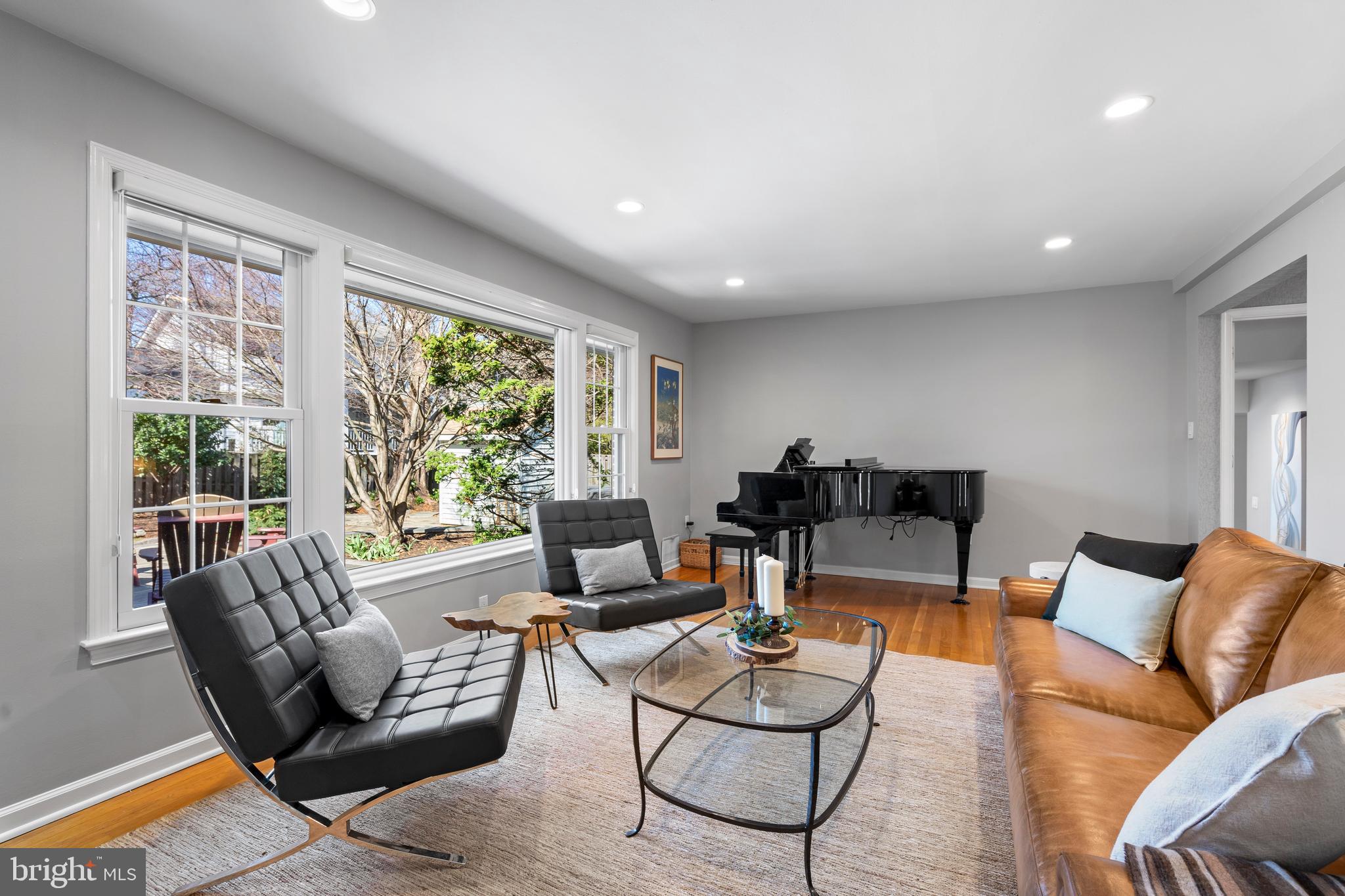 DOVER BALMORAL RIVERWOOD - Residential