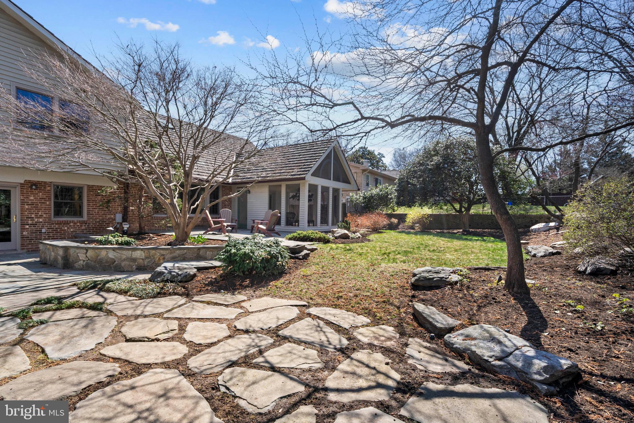 DOVER BALMORAL RIVERWOOD - Residential