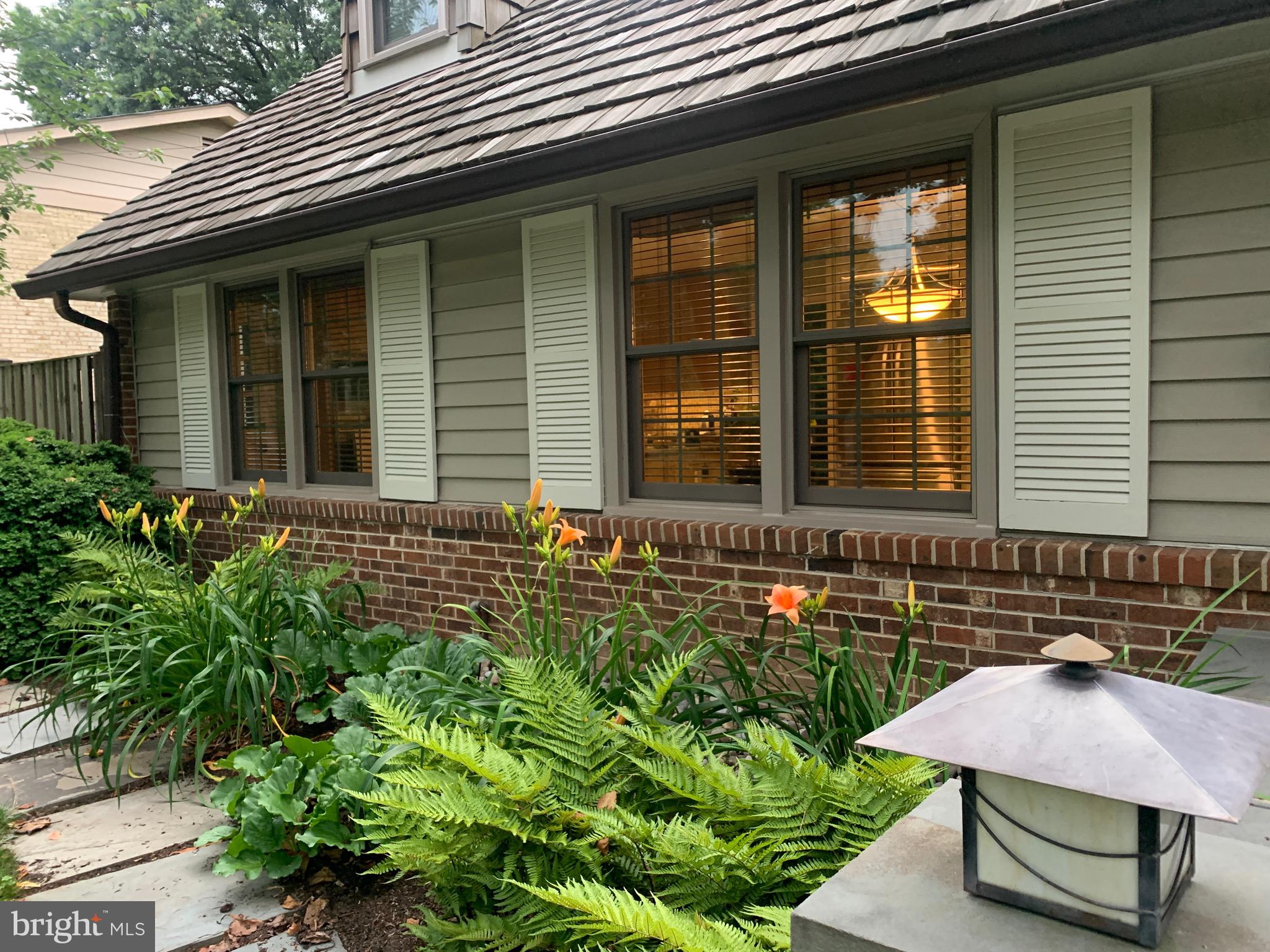 DOVER BALMORAL RIVERWOOD - Residential