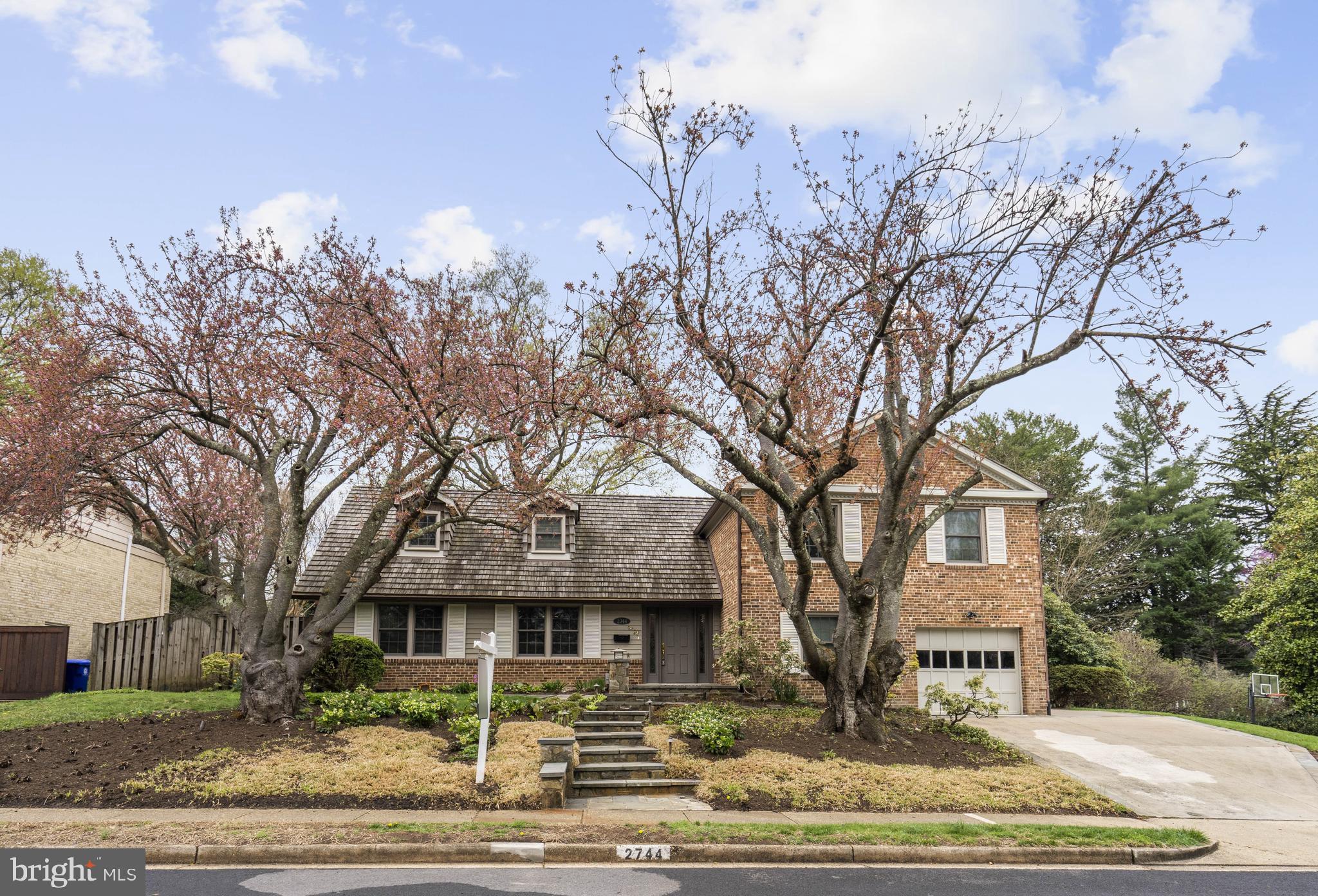 DOVER BALMORAL RIVERWOOD - Residential