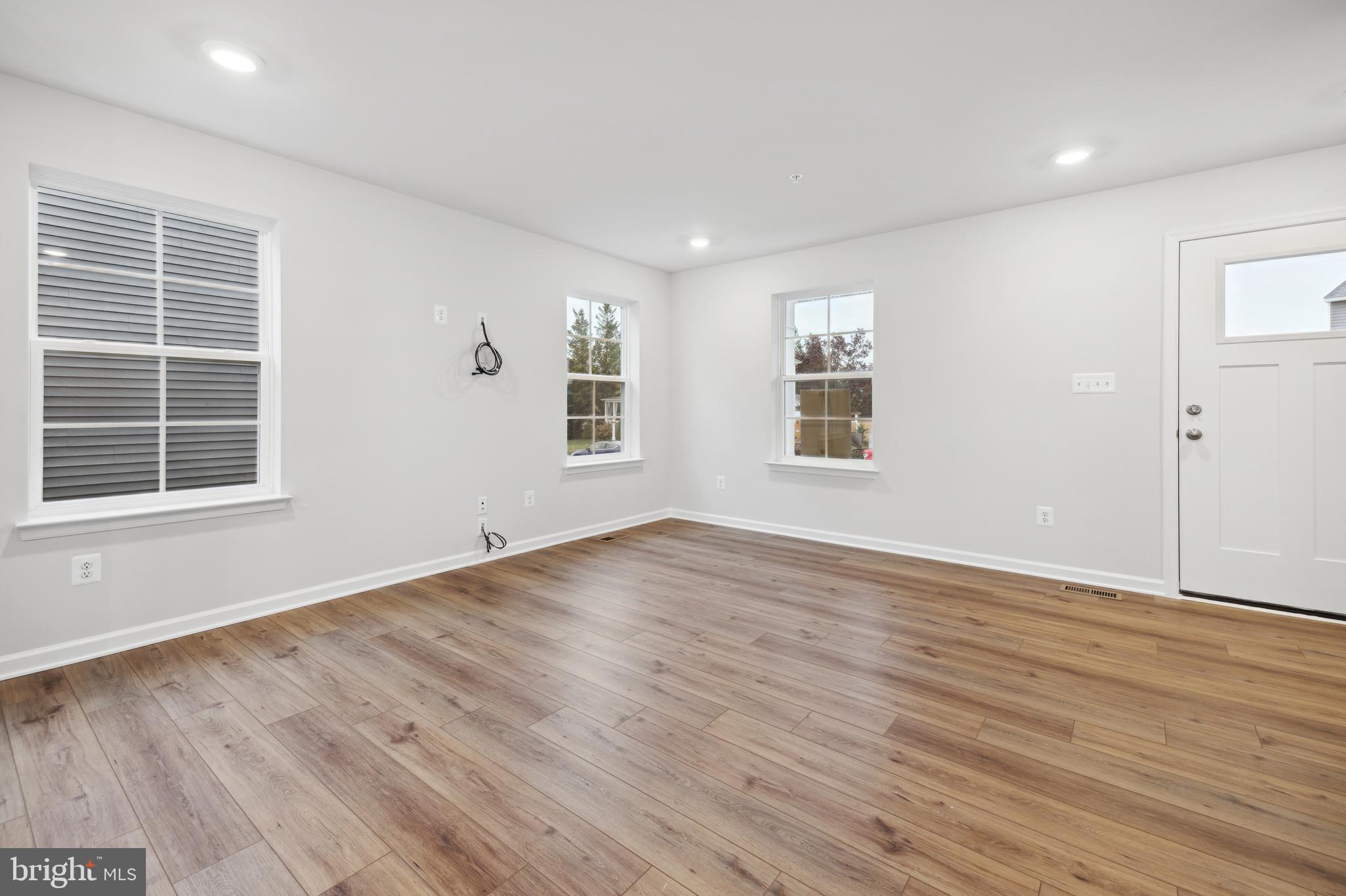 HAMMAKER HILLS - Residential