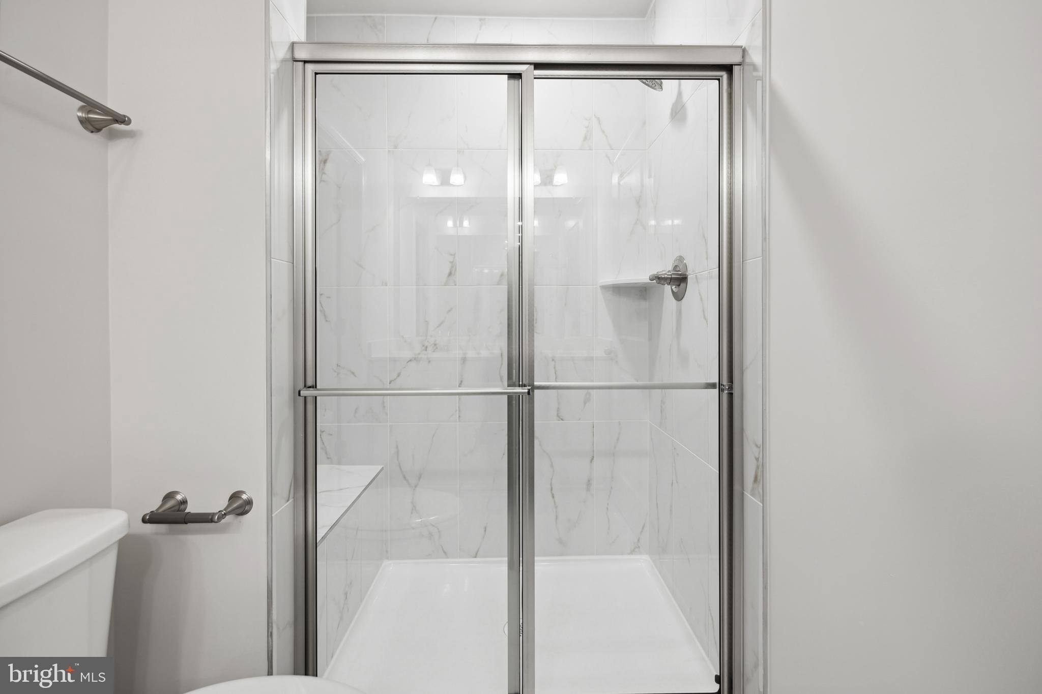 HAMMAKER HILLS - Residential