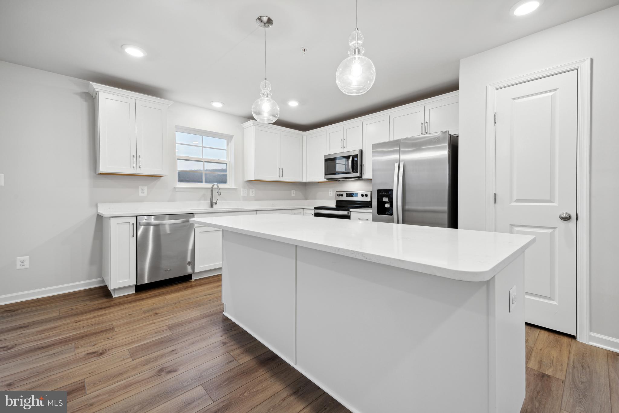 HAMMAKER HILLS - Residential