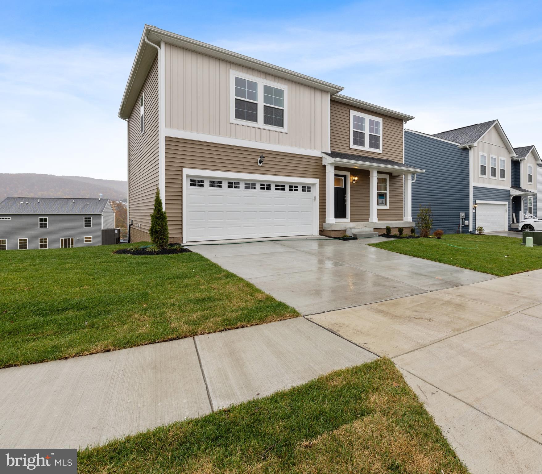 HAMMAKER HILLS - Residential