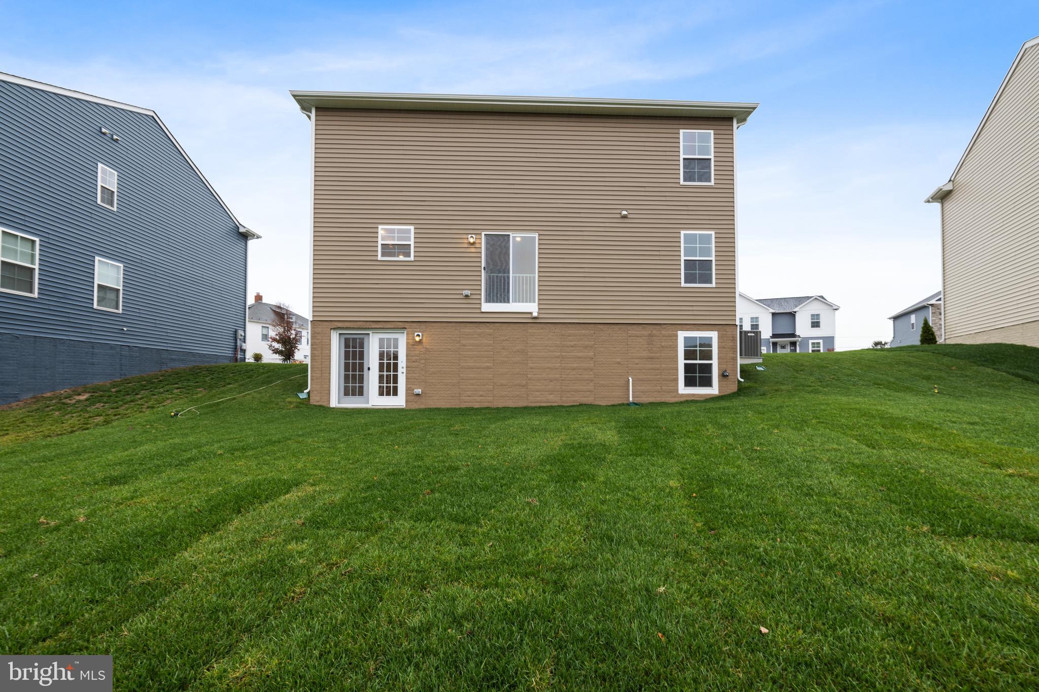 HAMMAKER HILLS - Residential