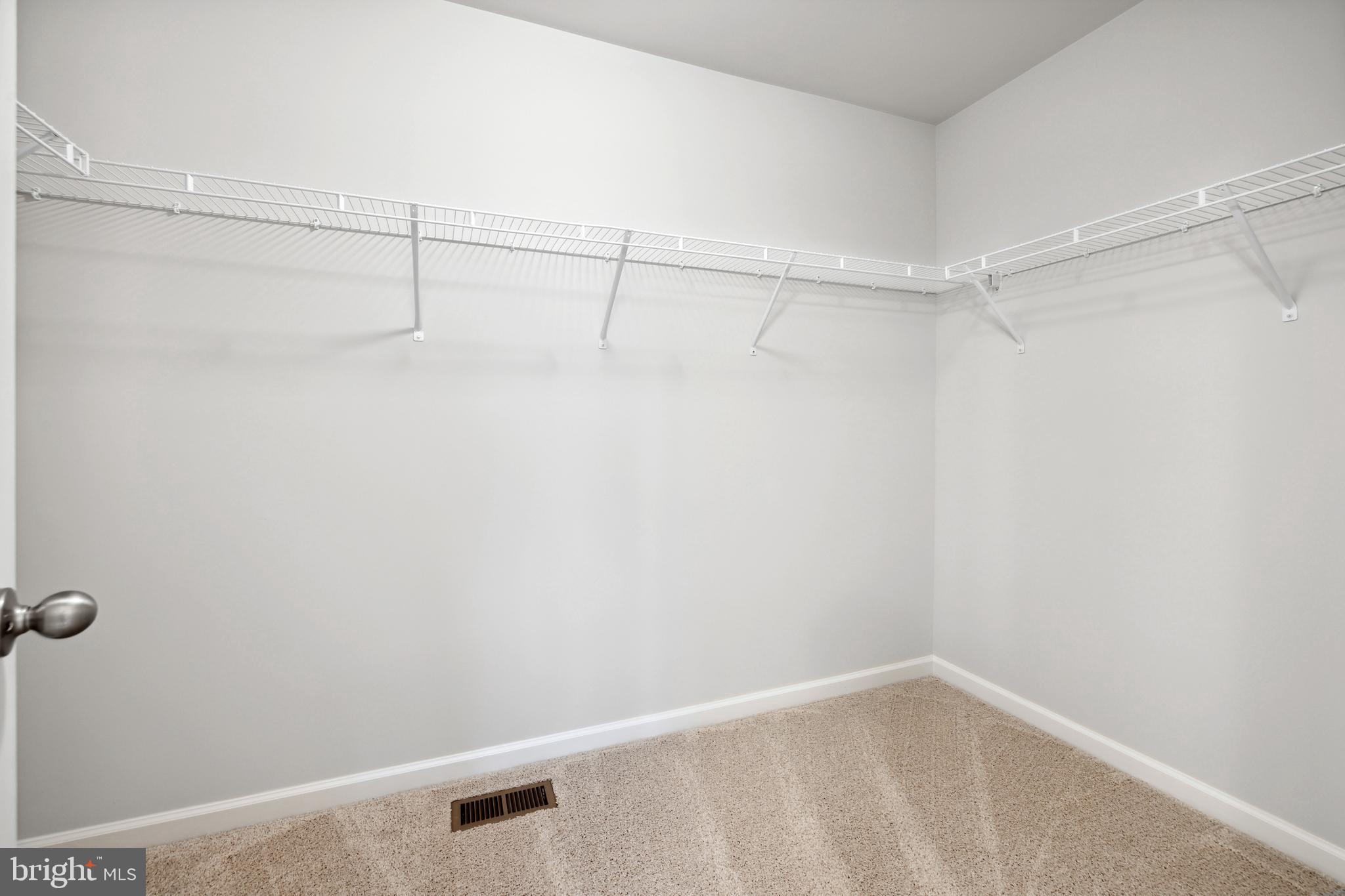 HAMMAKER HILLS - Residential