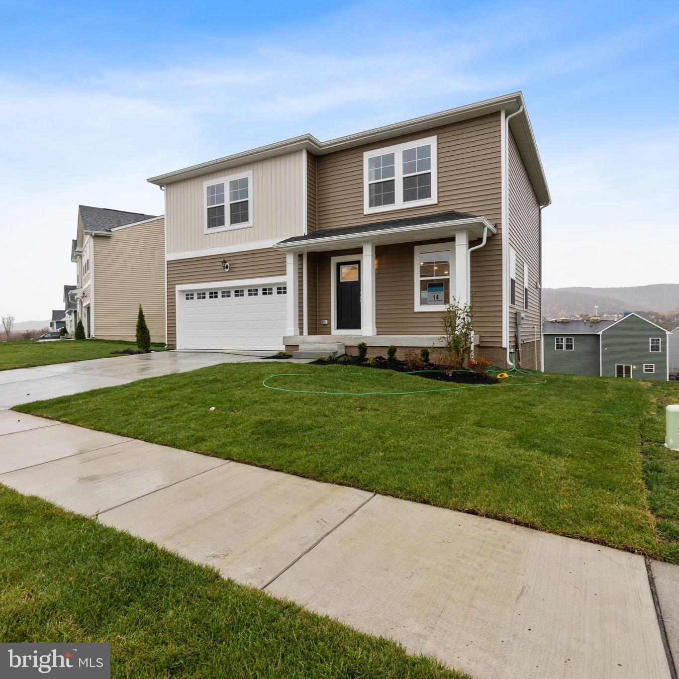 HAMMAKER HILLS - Residential