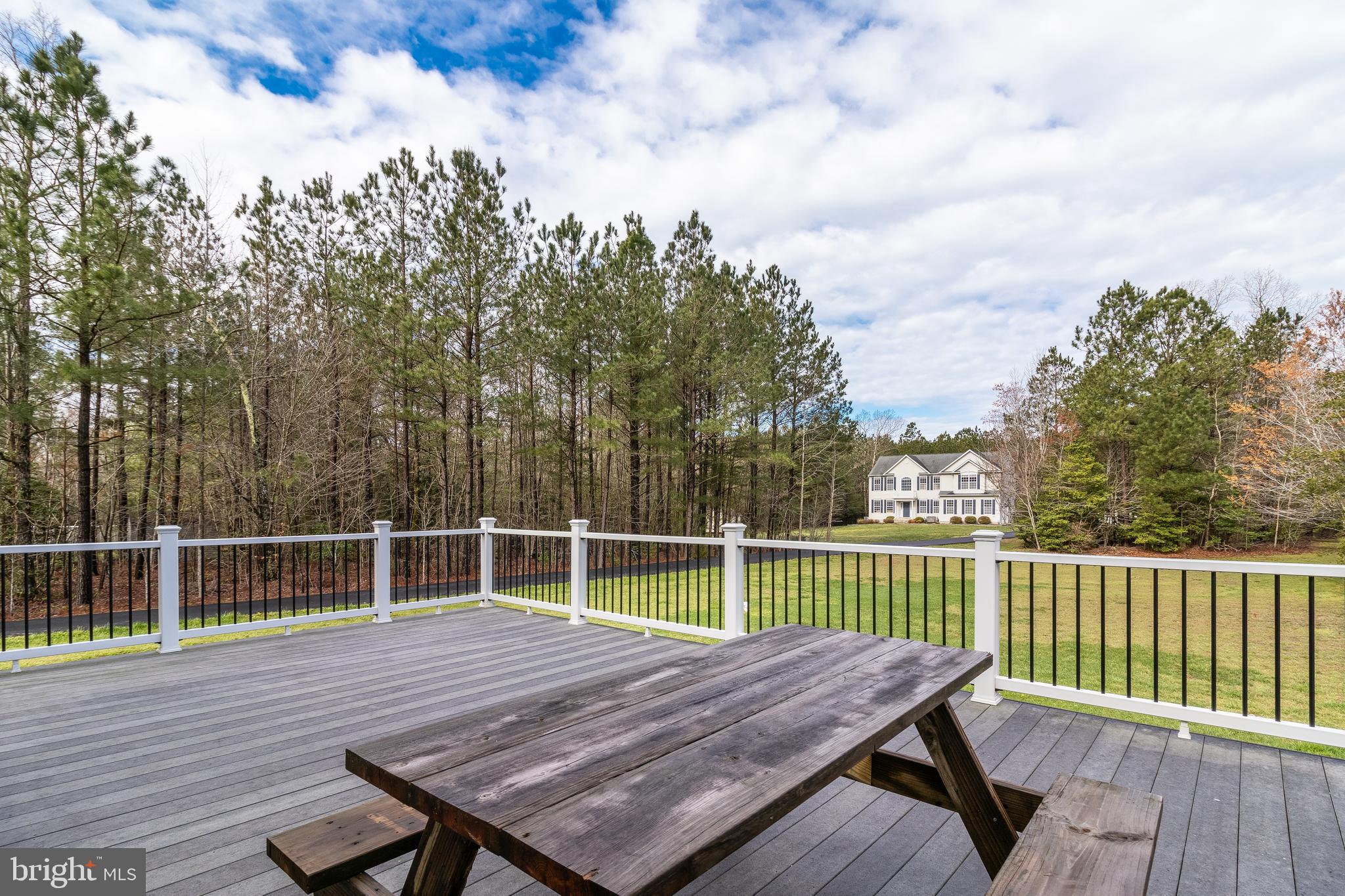 ARROWHEAD - Residential