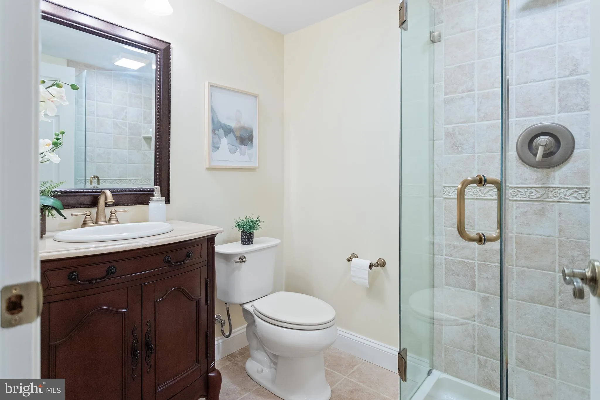 Garnet Valley, Pennsylvania 19060, United States, 3 Bedrooms Bedrooms, ,3 BathroomsBathrooms,Residential,Pending,82550