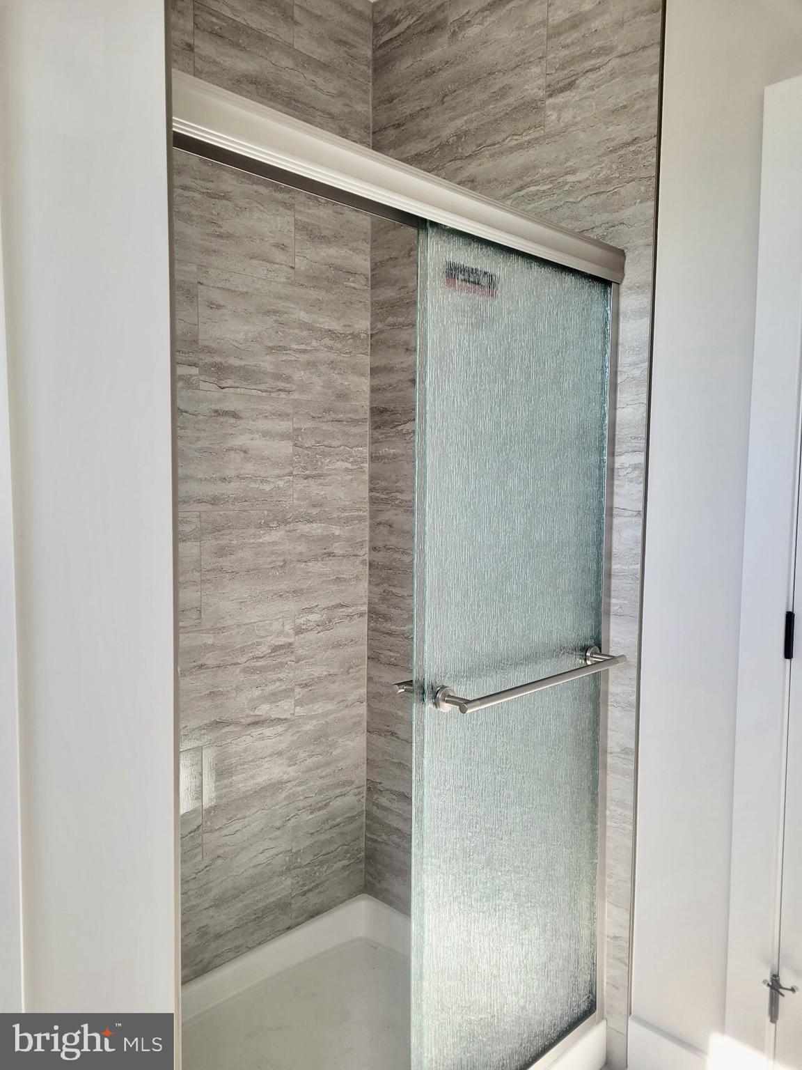 GLEBE HARBOR - Residential