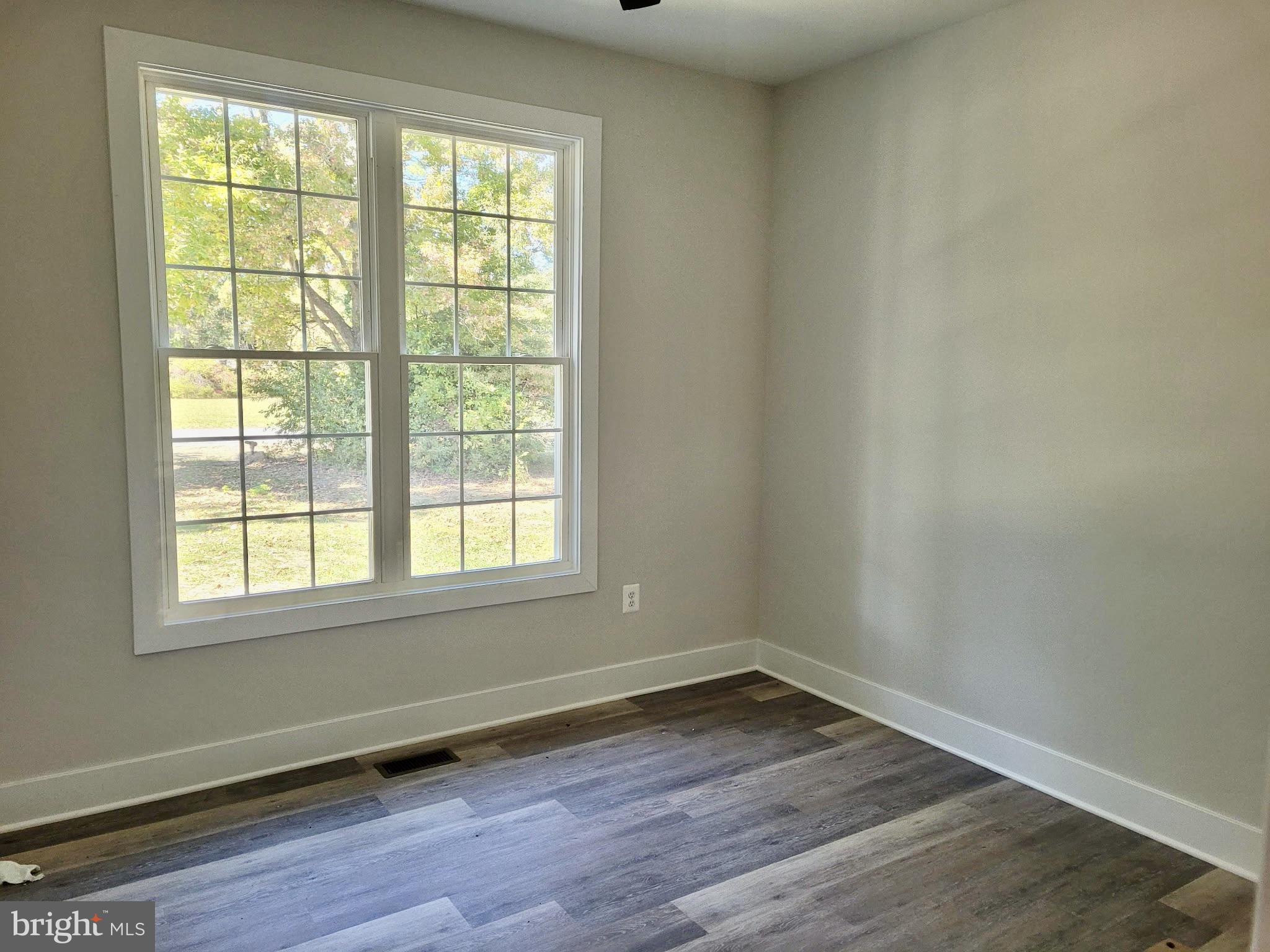 GLEBE HARBOR - Residential