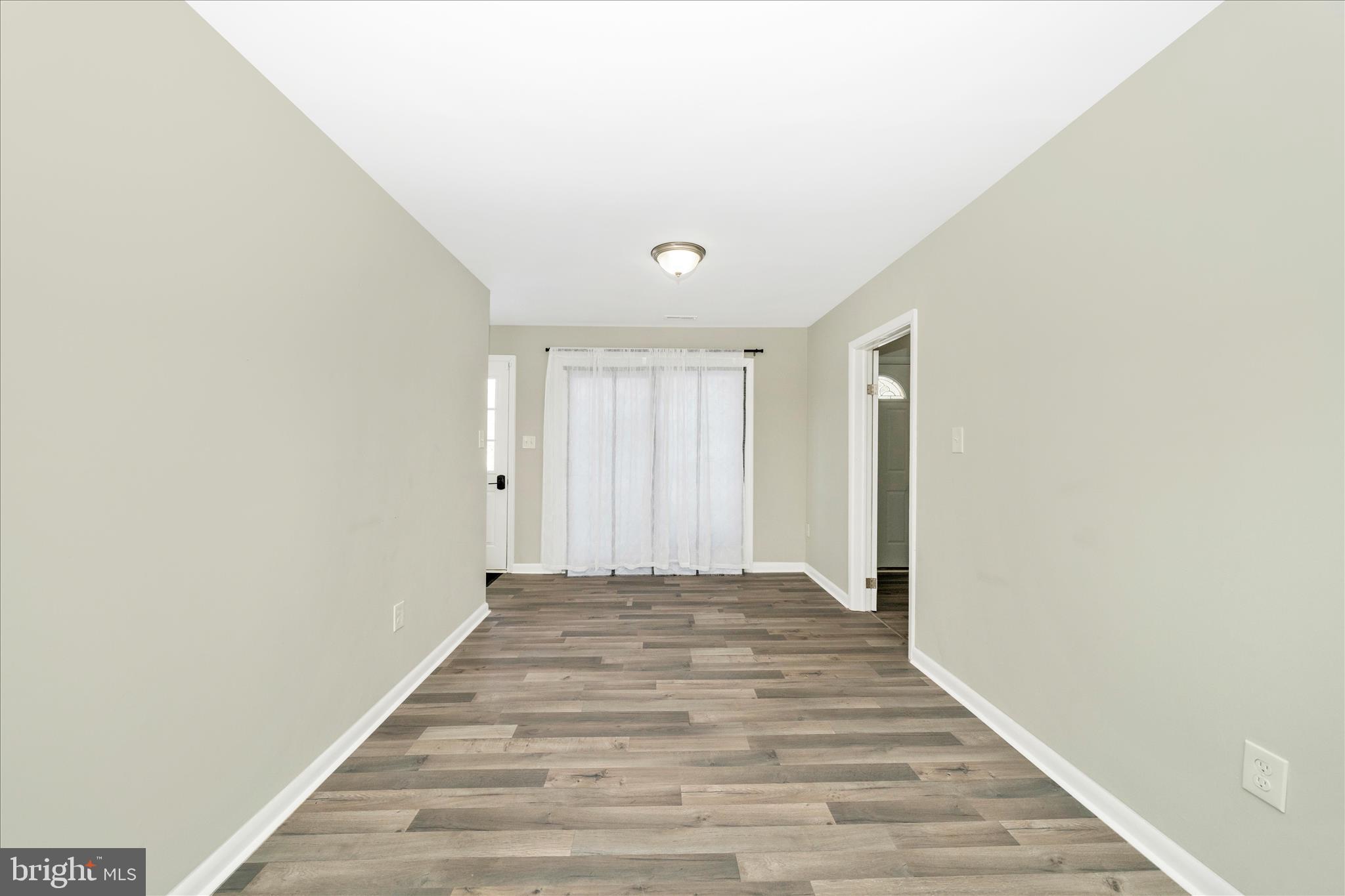 PRINCETON - Residential