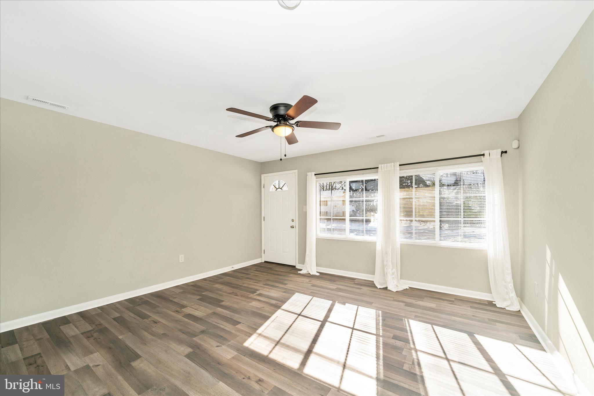 PRINCETON - Residential