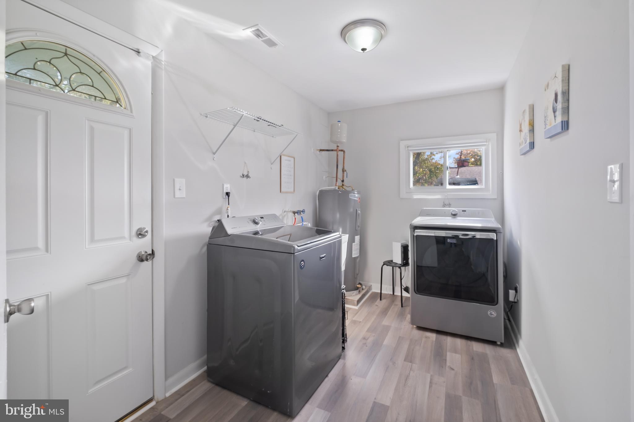 PRINCETON - Residential