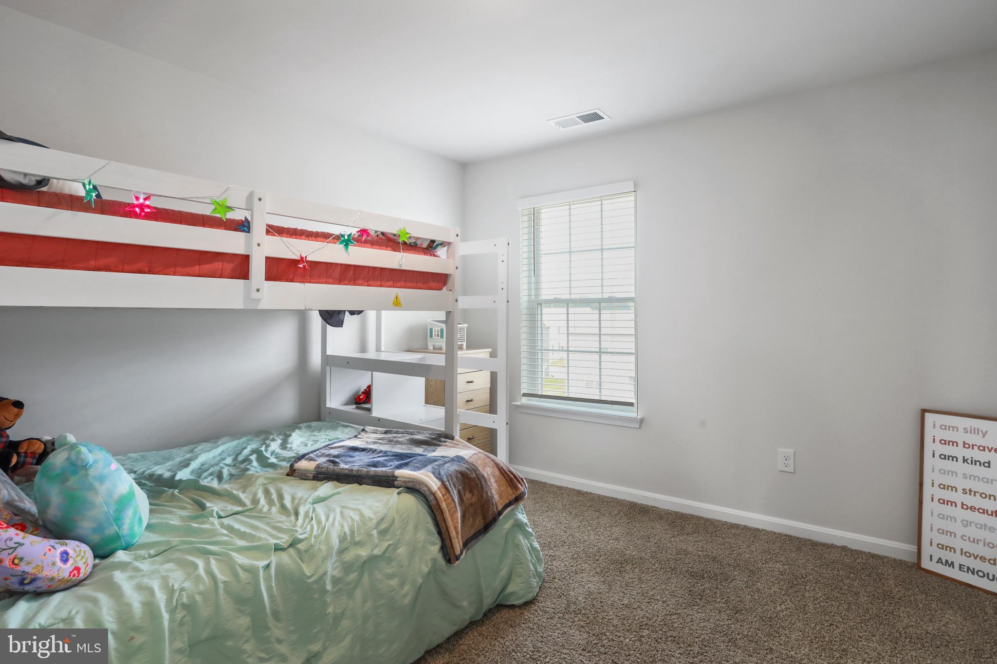 RED HILL - Residential