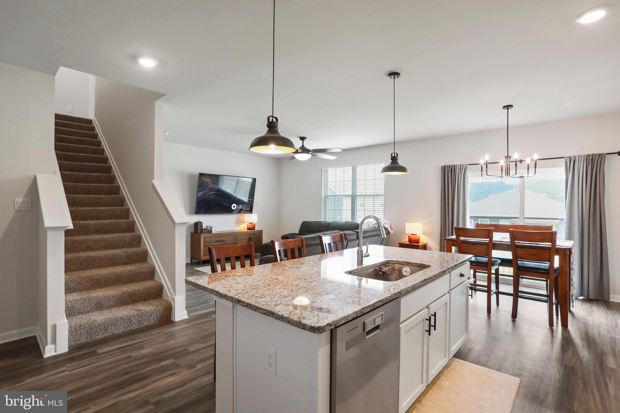 RED HILL - Residential