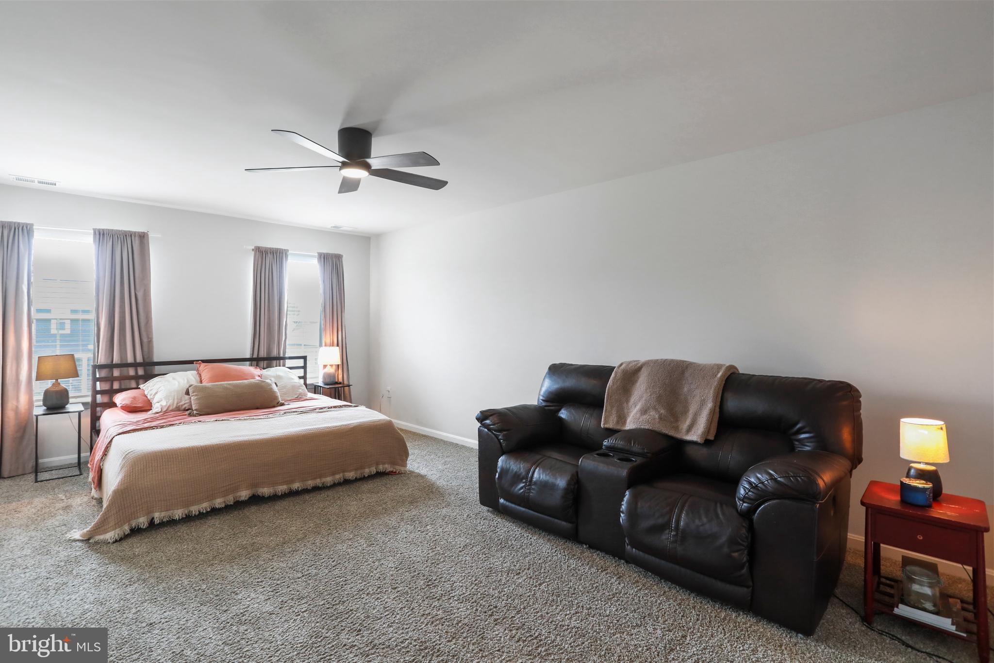 RED HILL - Residential