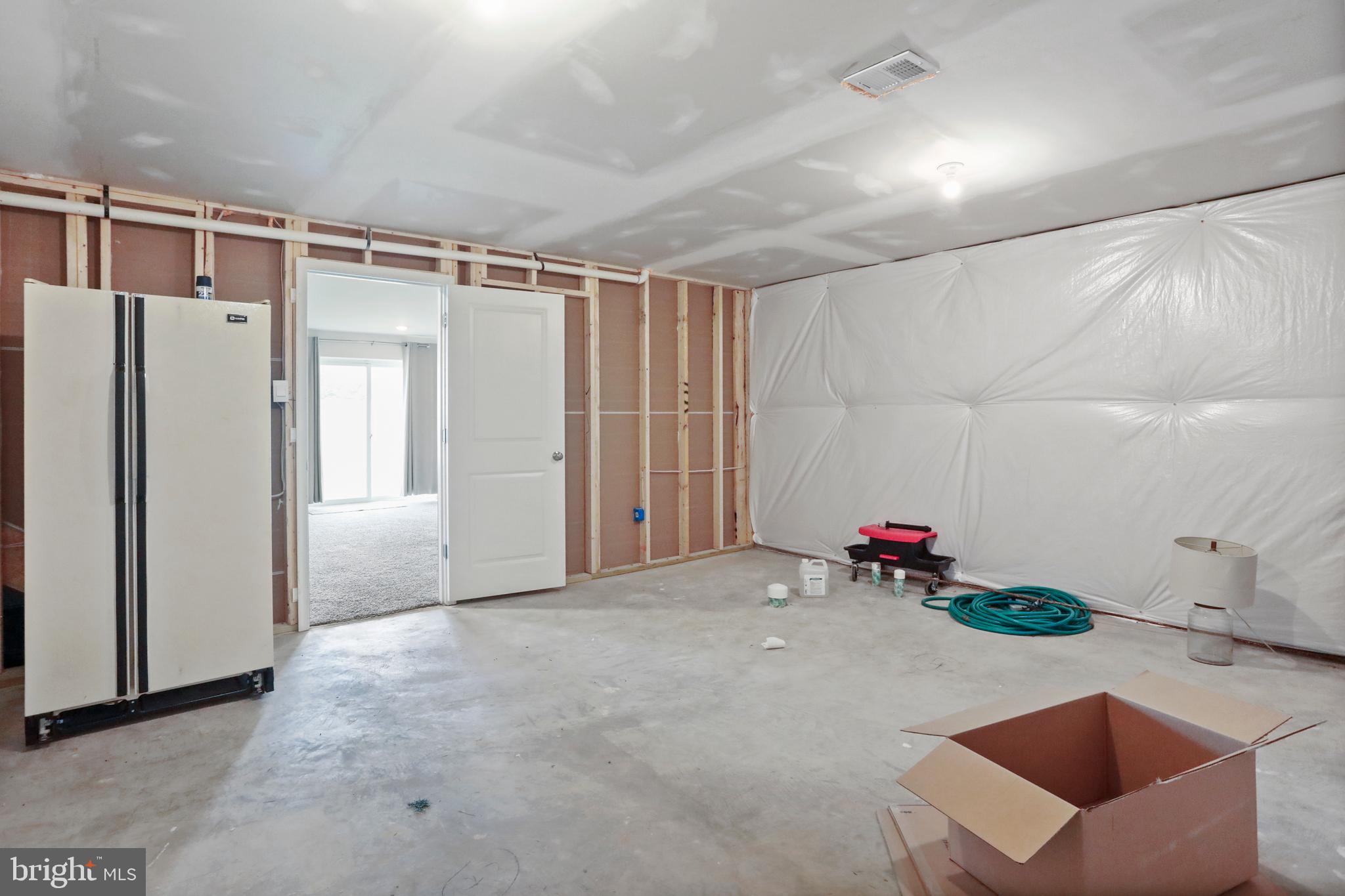 RED HILL - Residential