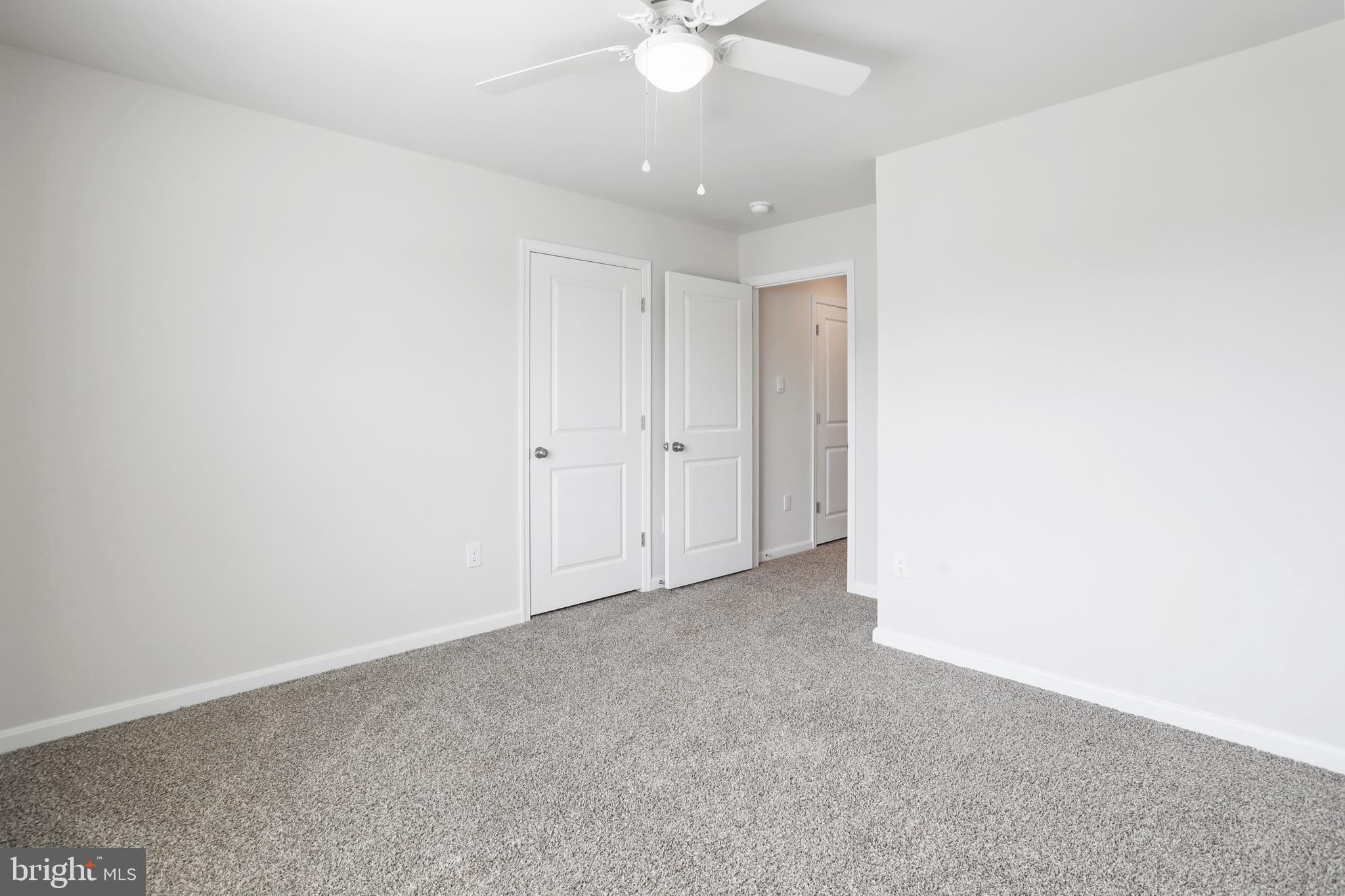 RED HILL - Residential