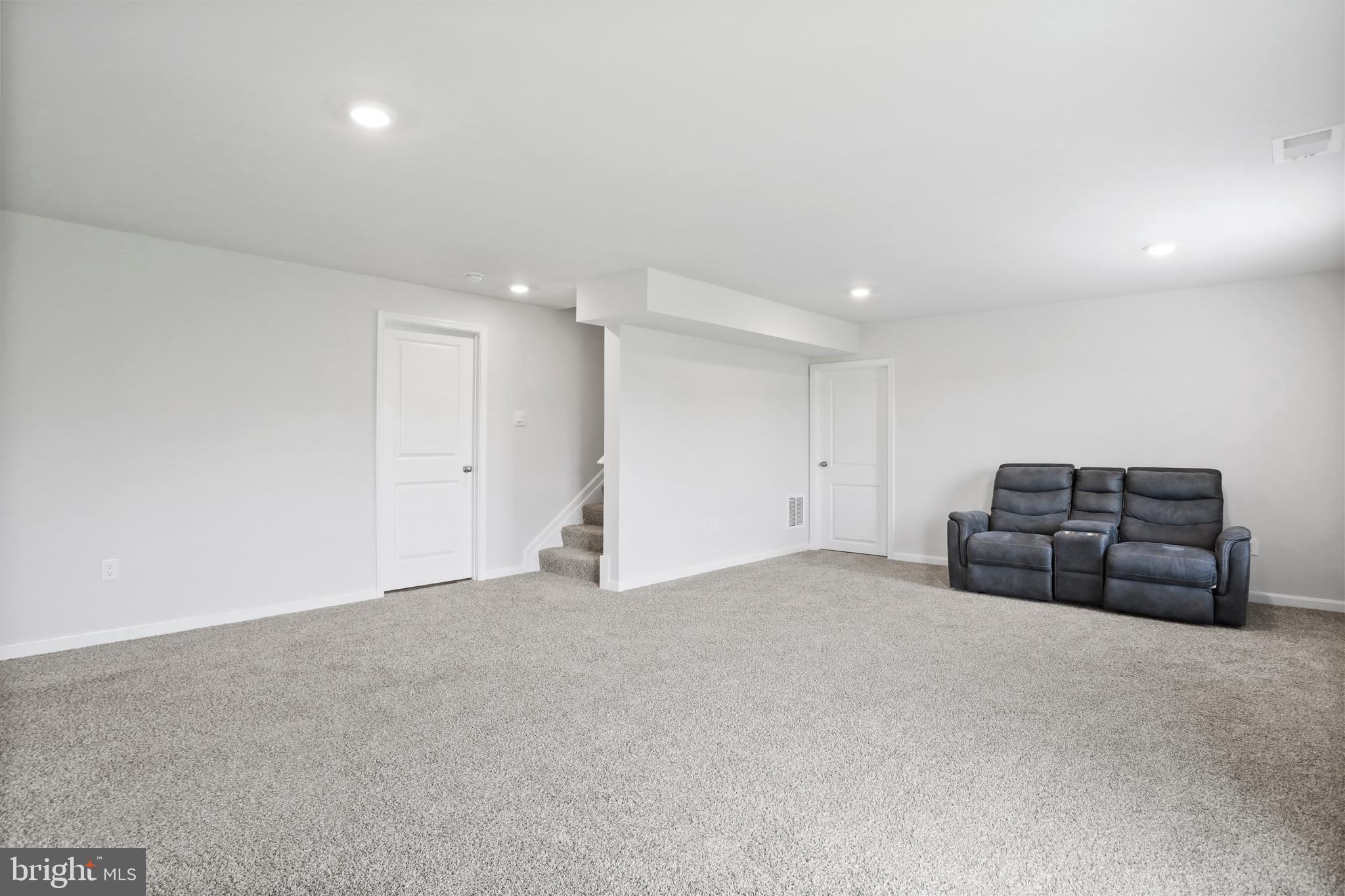 RED HILL - Residential