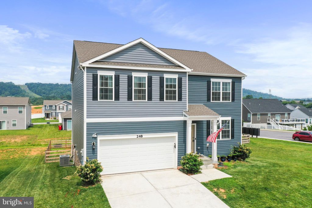 Photo of 248 Aylesbury Lane, MARTINSBURG, WV 25403 (MLS # WVBE2044900)