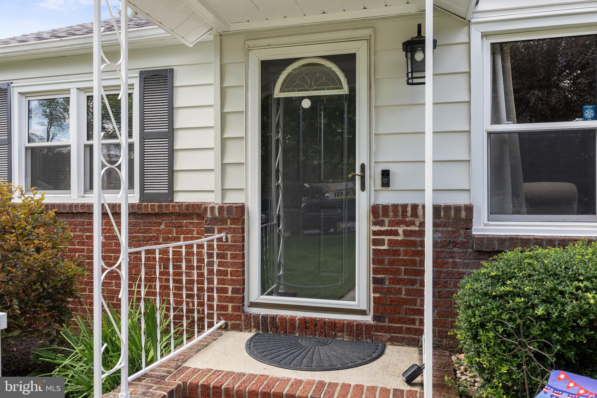 218 SPOUT SPRING AVENUE