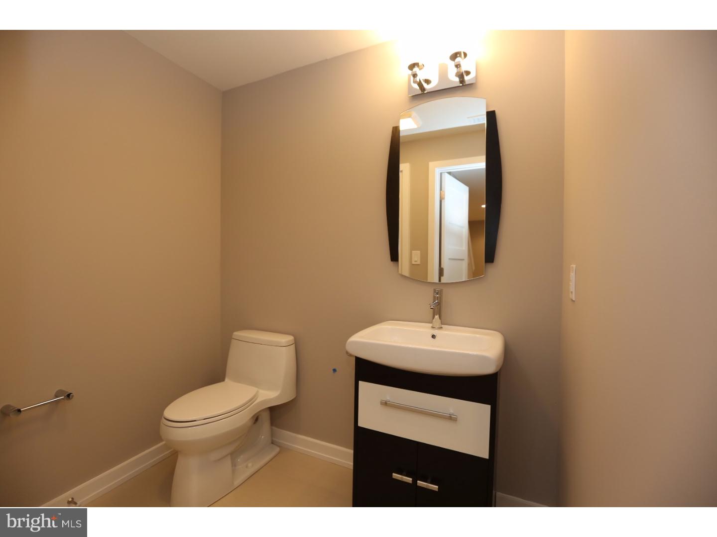 FISHTOWN - Residential Lease