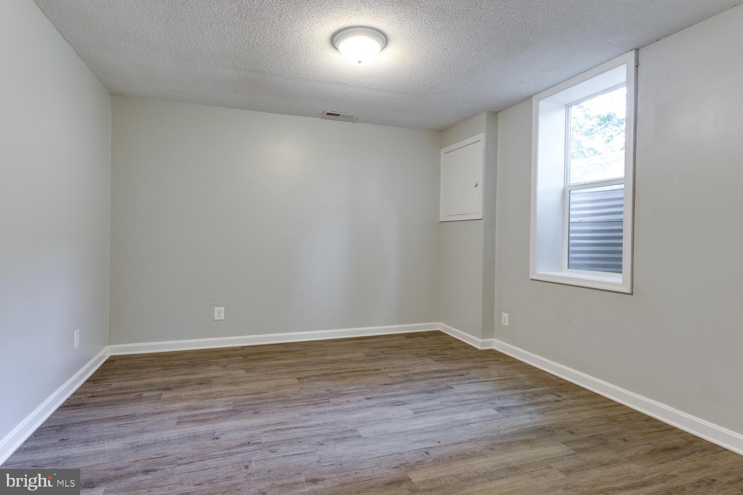 CAL ACRES - Residential