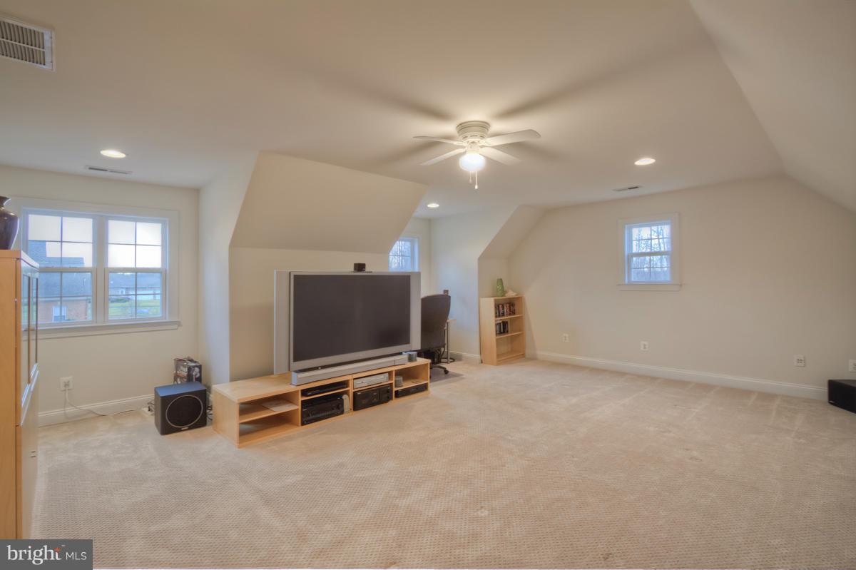 PRESERVE ON AQUIA CREEK - Residential