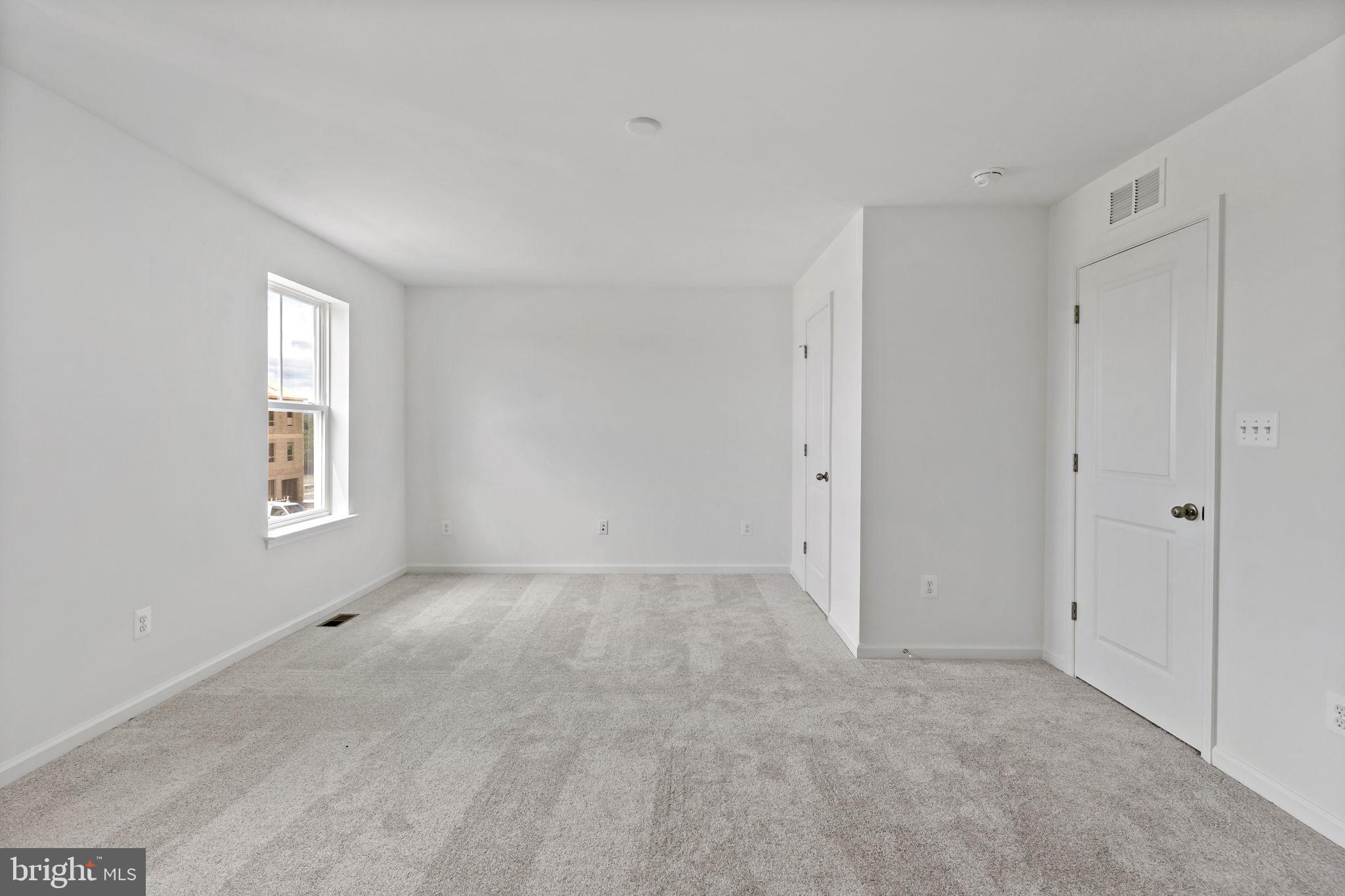 SOUTH BROOK - Residential