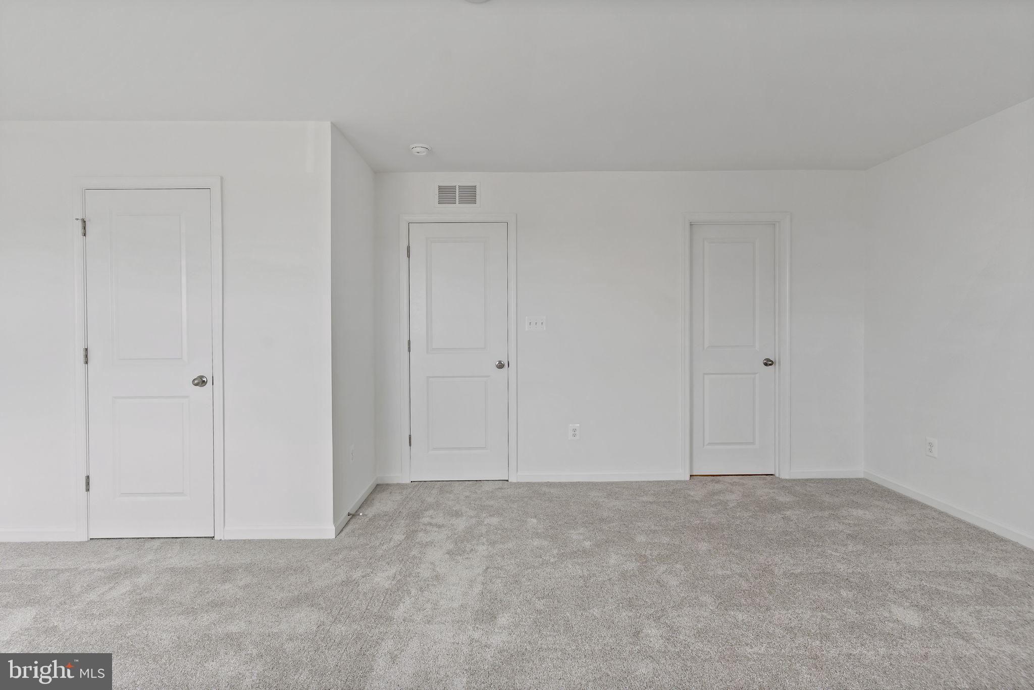 SOUTH BROOK - Residential