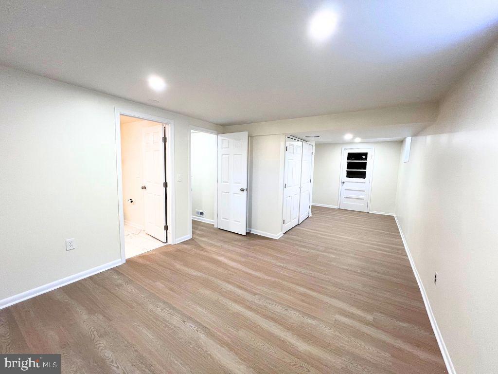 SQUIRES HILL - Residential Lease