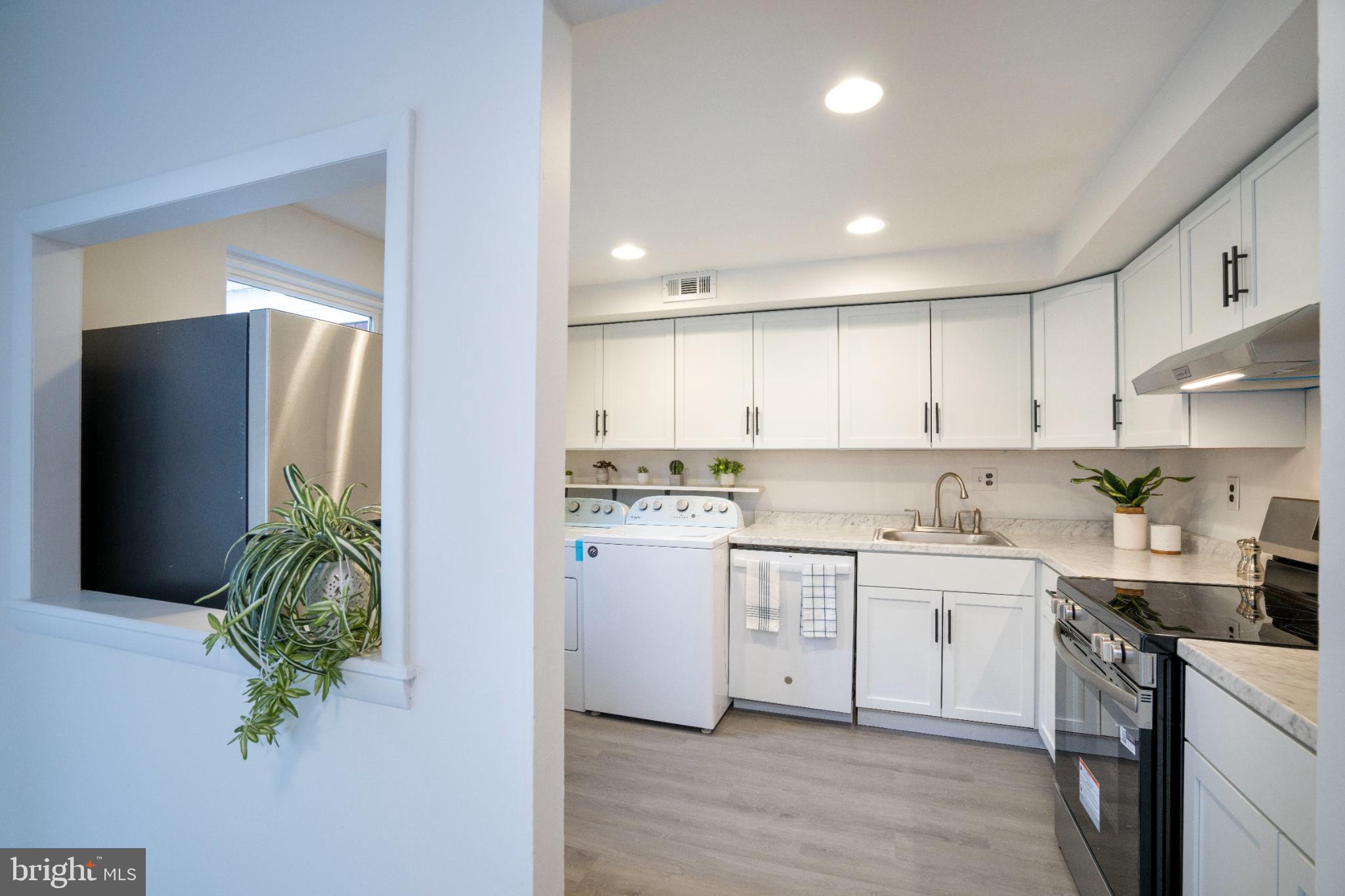 FOREST EDGE - Residential