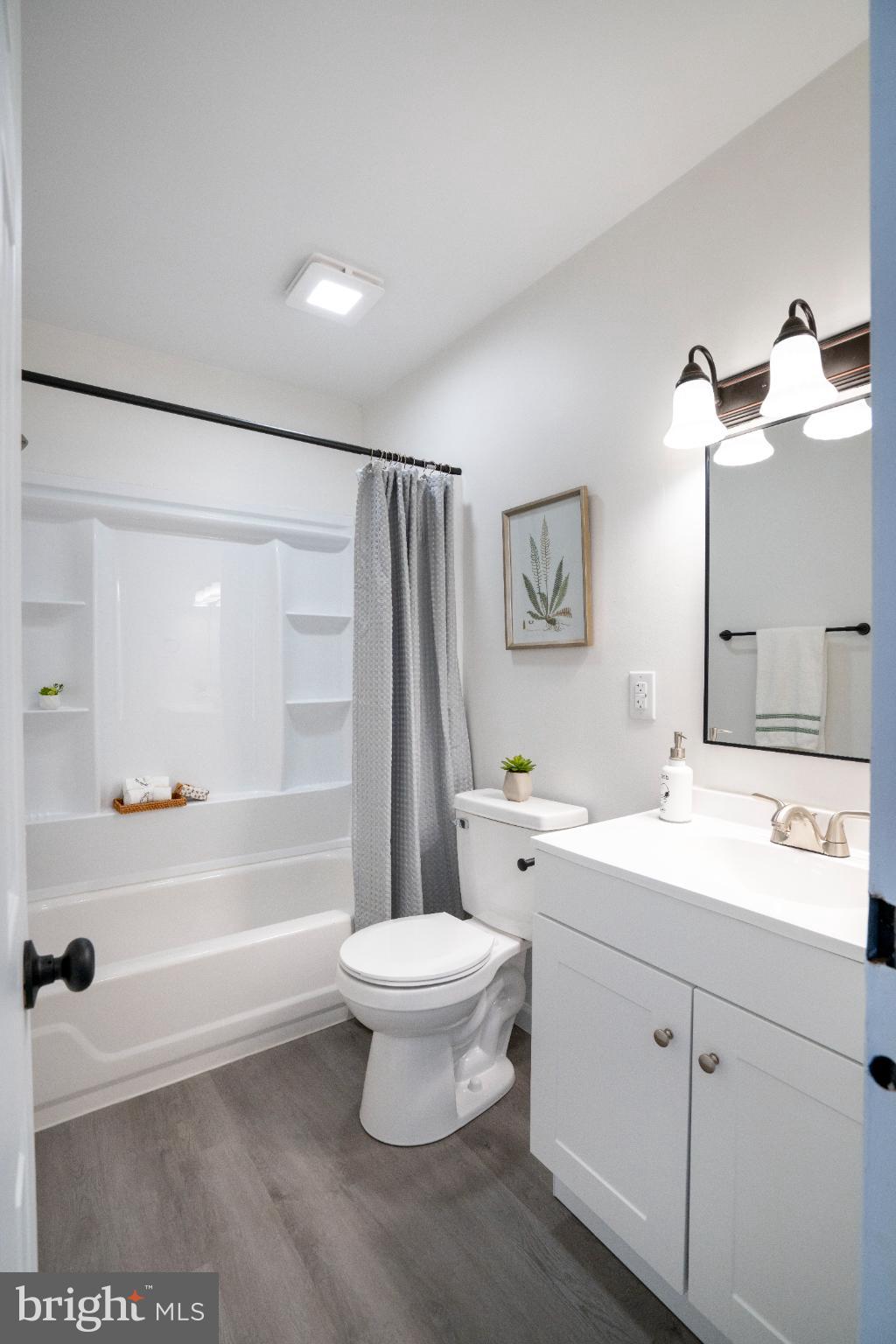 FOREST EDGE - Residential