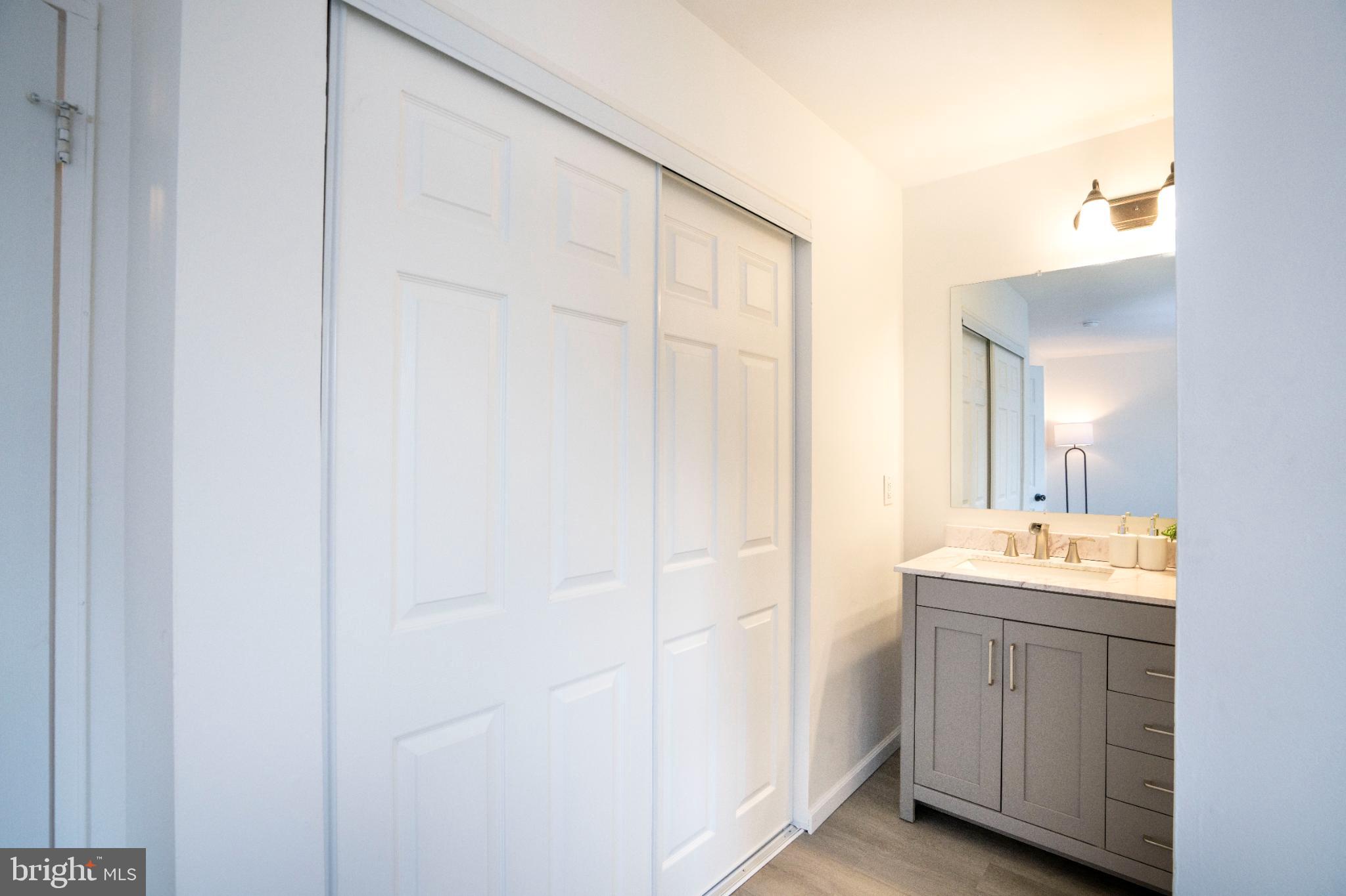 FOREST EDGE - Residential