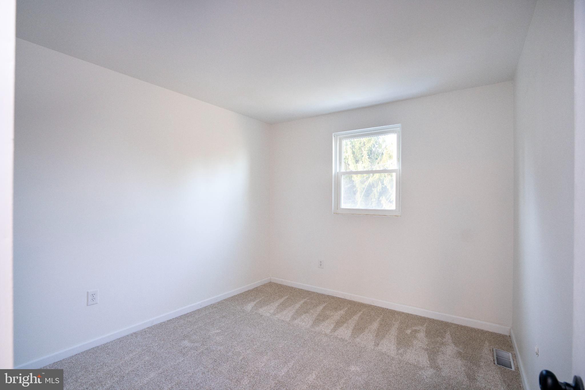 FOREST EDGE - Residential