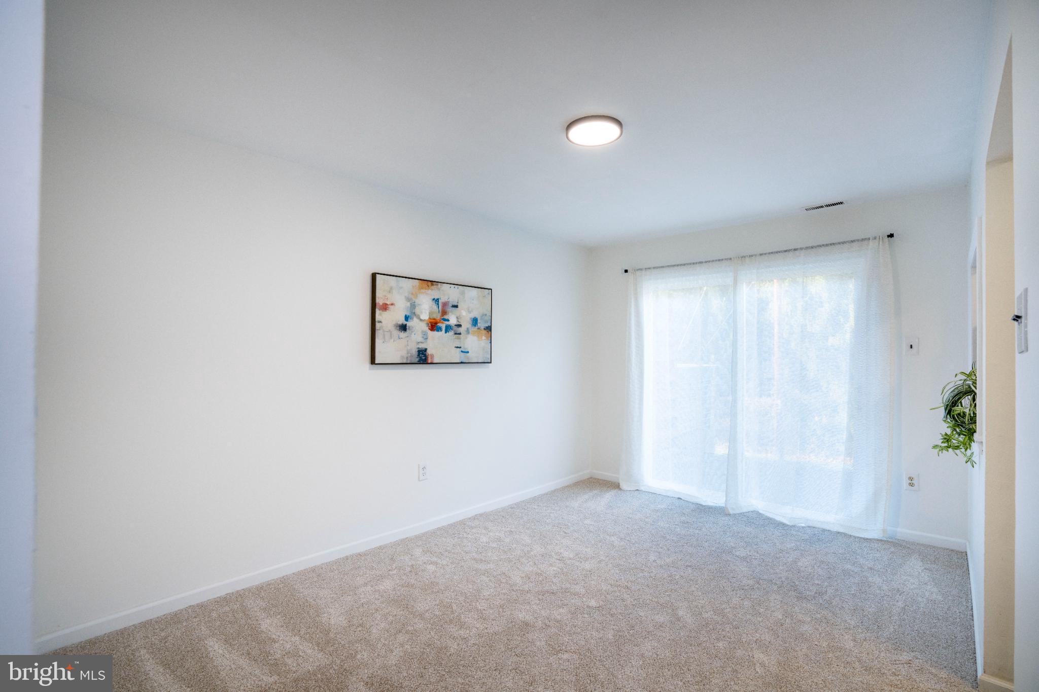 FOREST EDGE - Residential