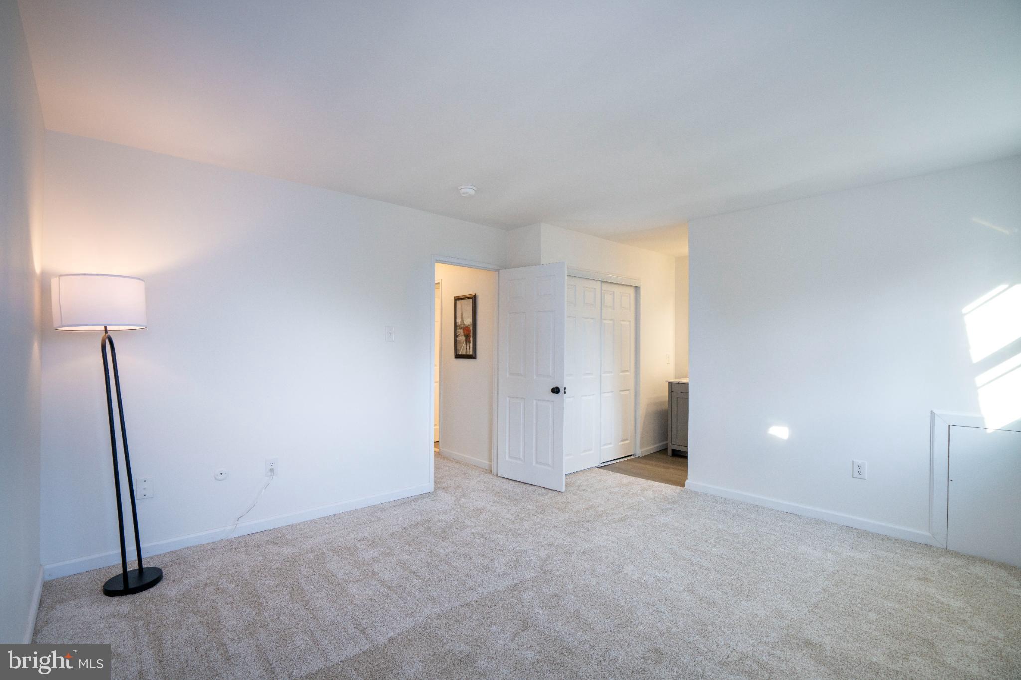 FOREST EDGE - Residential