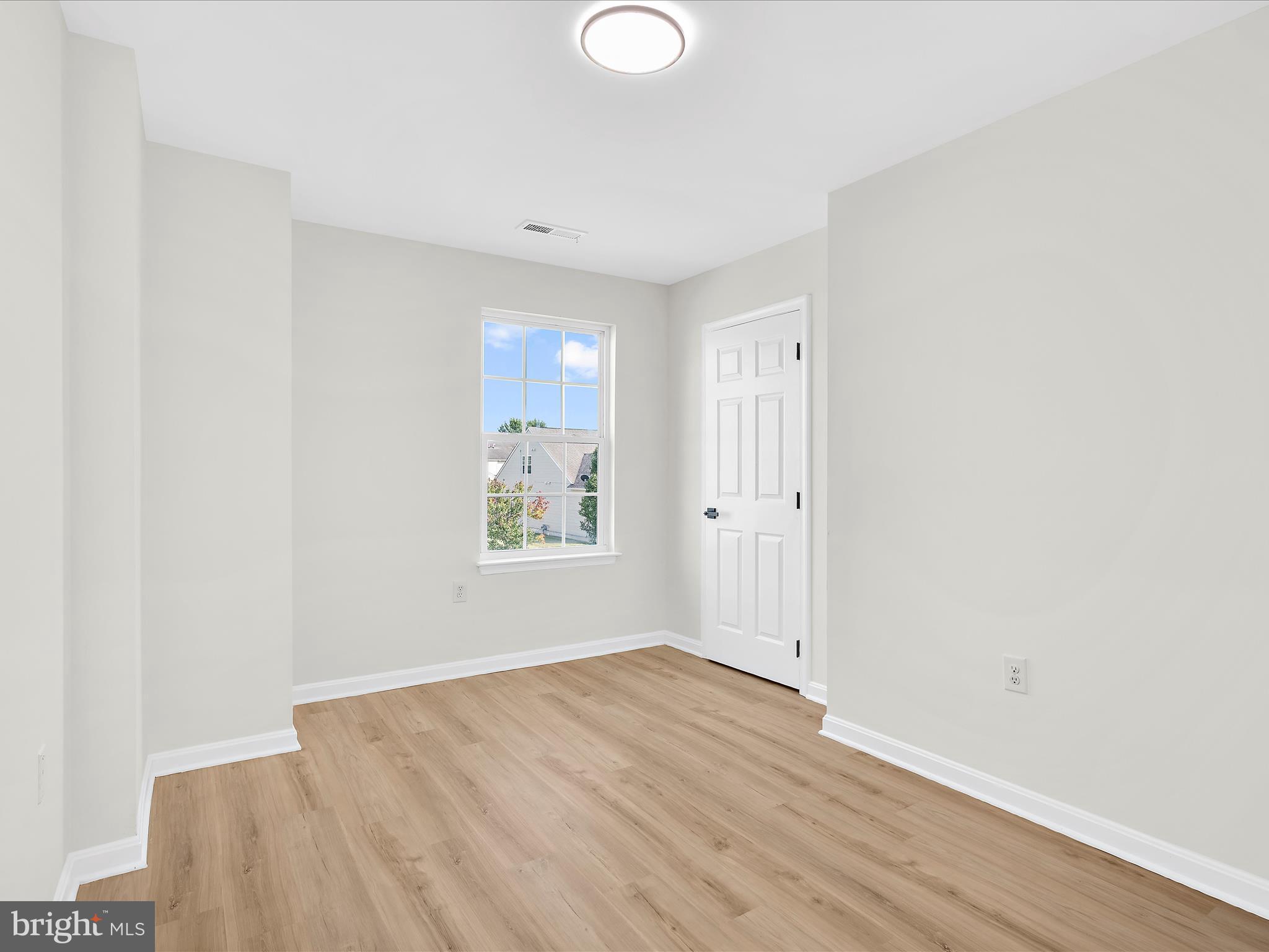 CAMBRIDGE - Residential