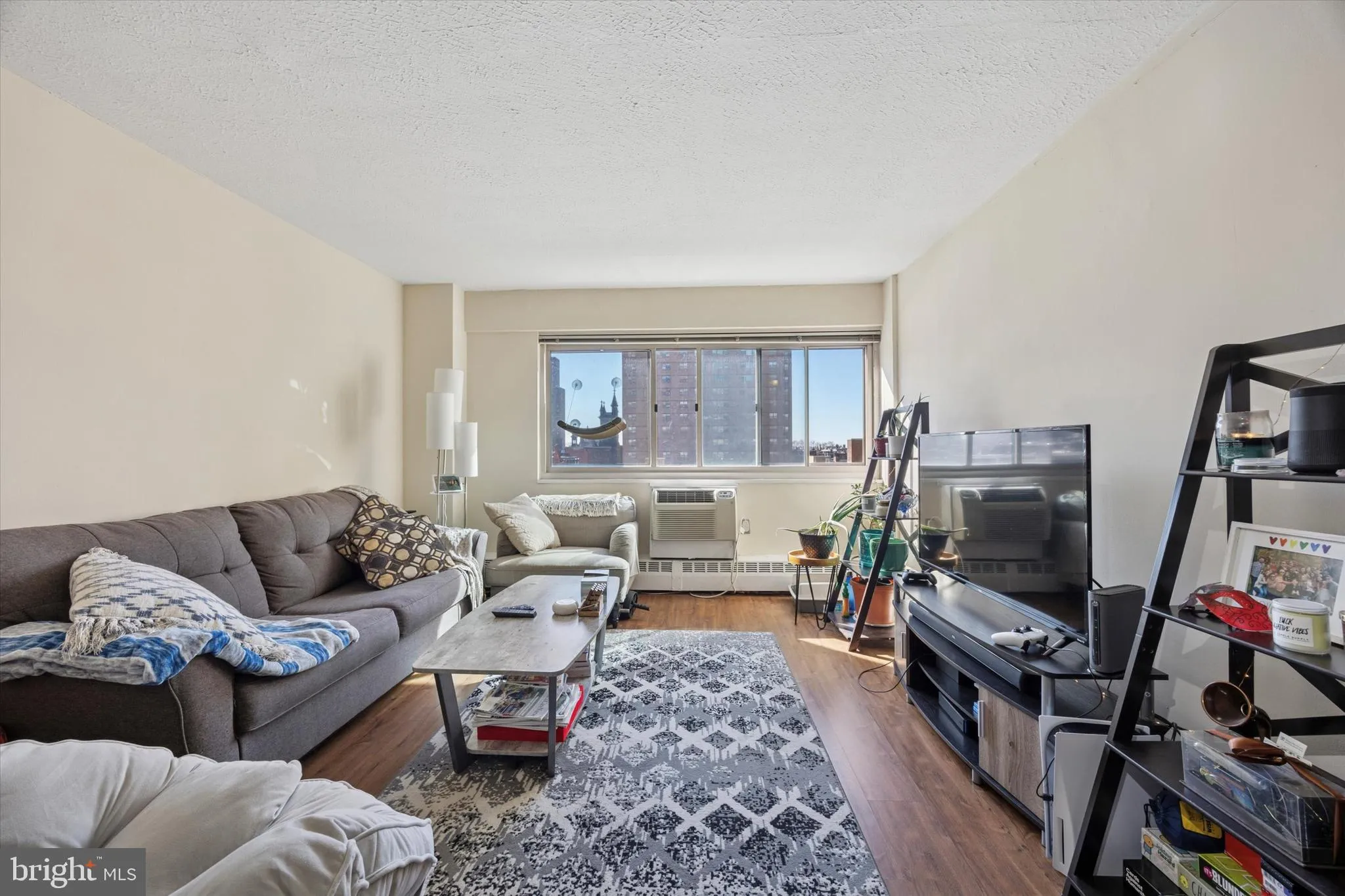 Philadelphia, Pennsylvania 19103, United States, 1 Bedroom Bedrooms, ,1 BathroomBathrooms,Residential,Active,85841