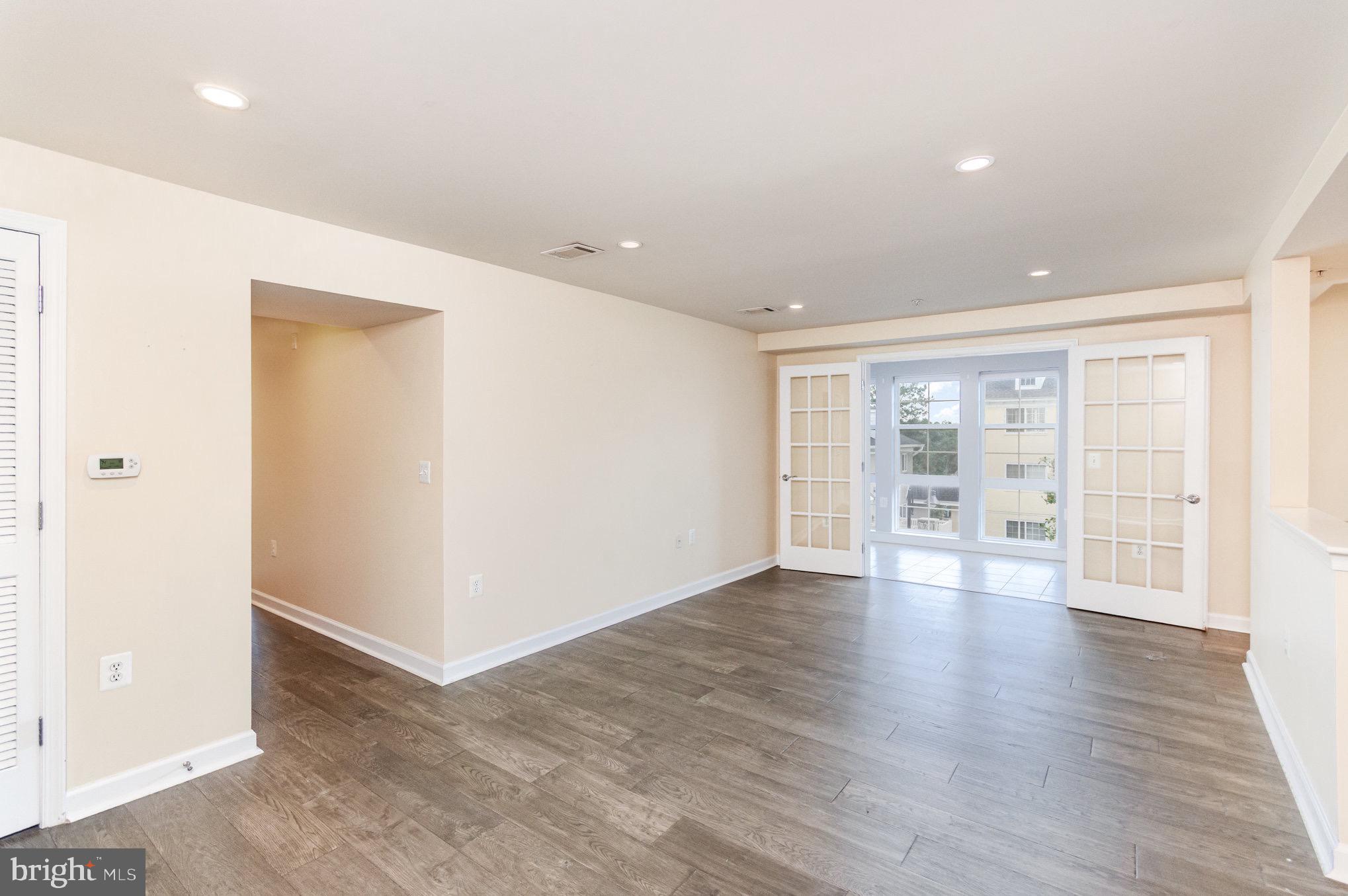 WEST VILLAGE OF SHIRLINGTON - Residential Lease