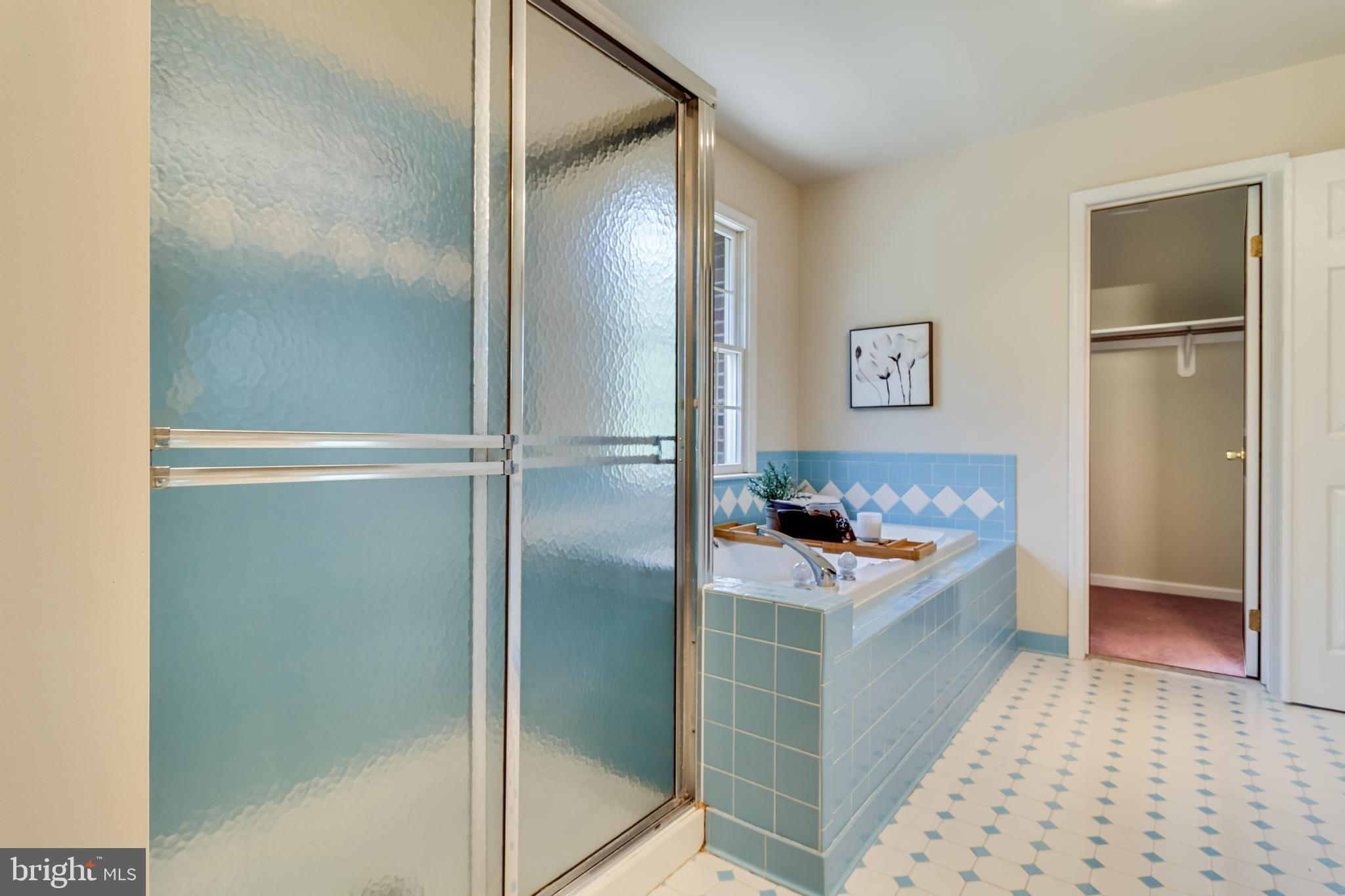 HERITAGE ESTATES - Residential