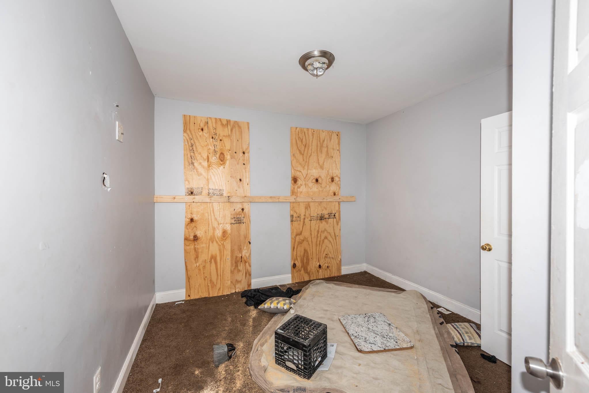 3312 SPAULDING AVENUE