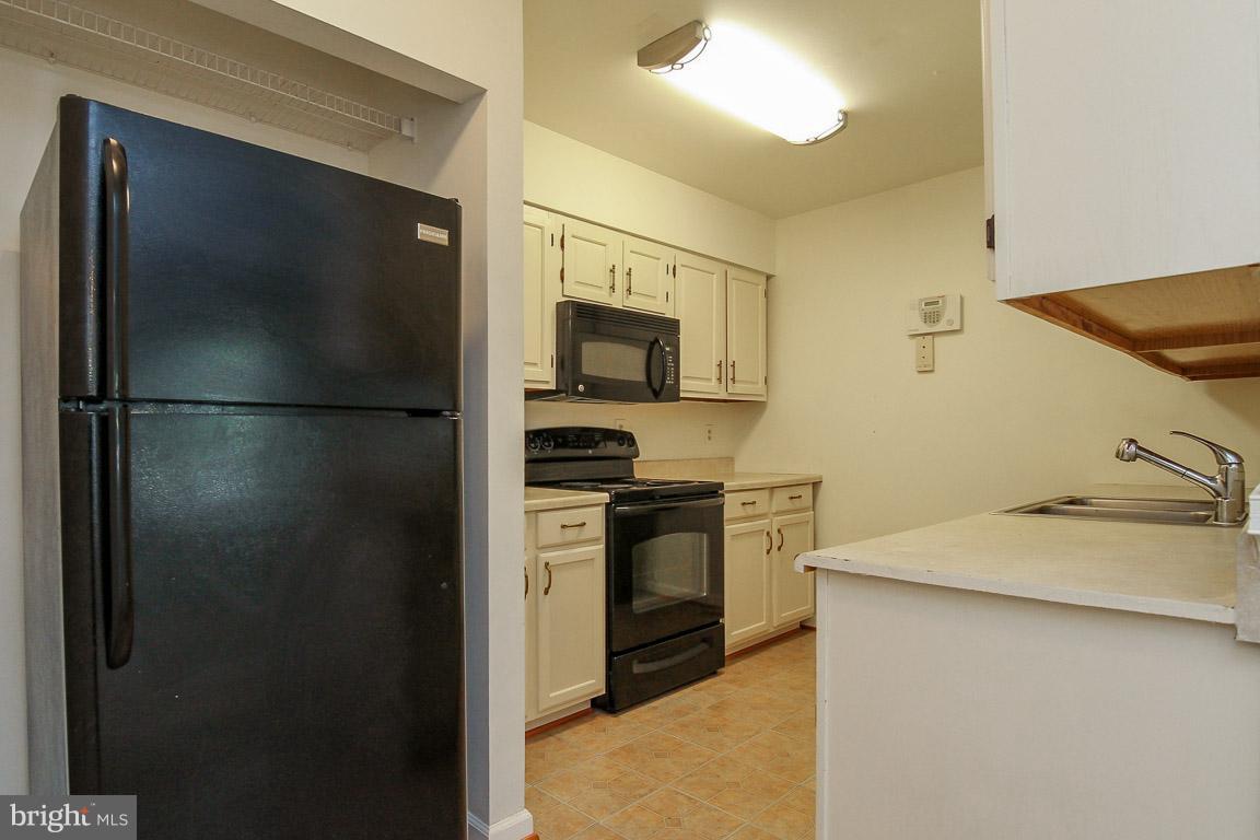 LAKE RIDGE - Residential Lease