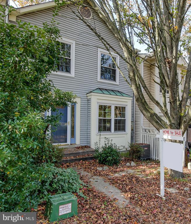 LAKE RIDGE - Residential Lease