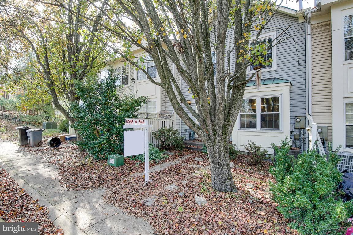 LAKE RIDGE - Residential Lease